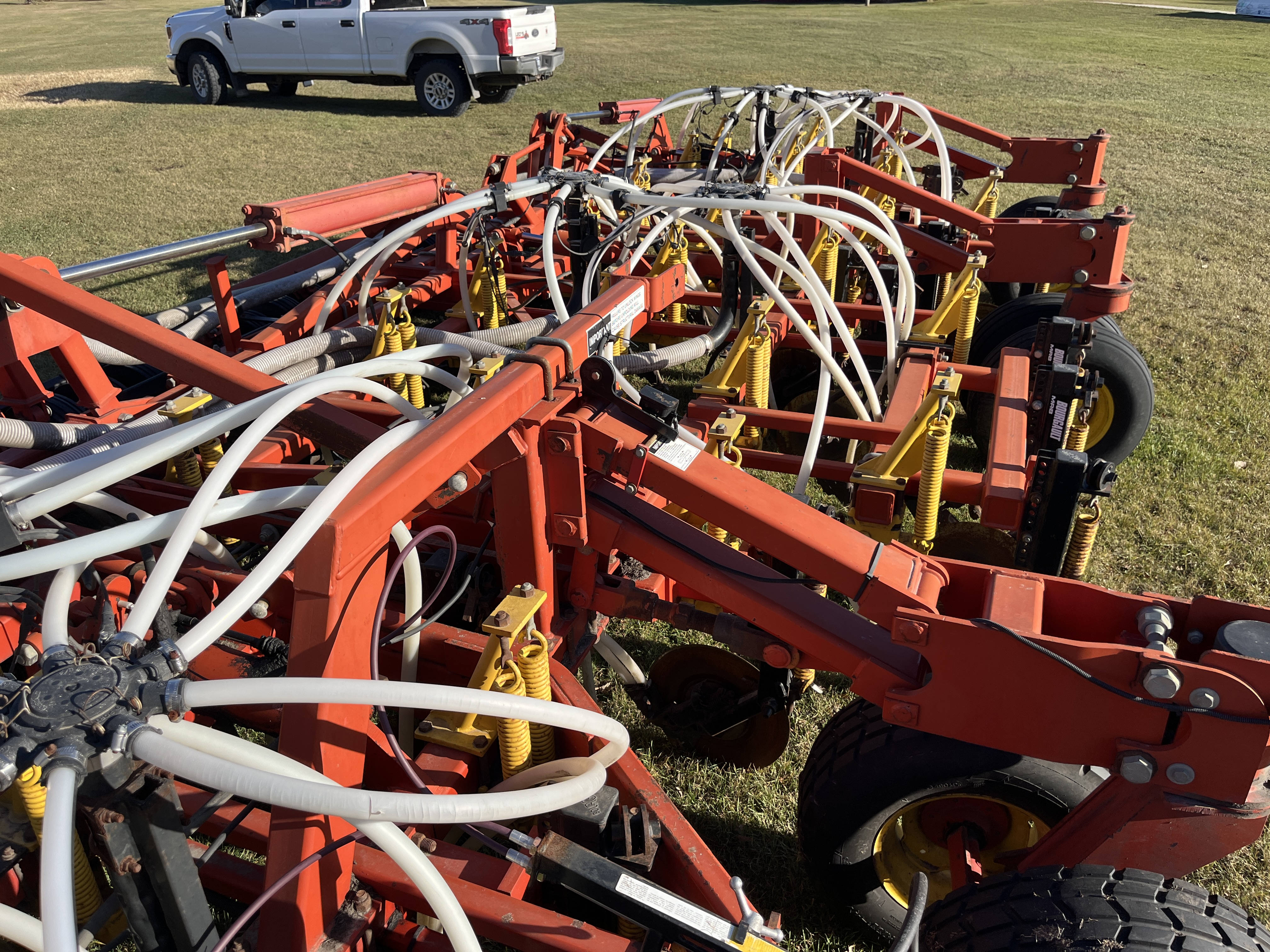 2003 Bourgault 5710 Air Drill