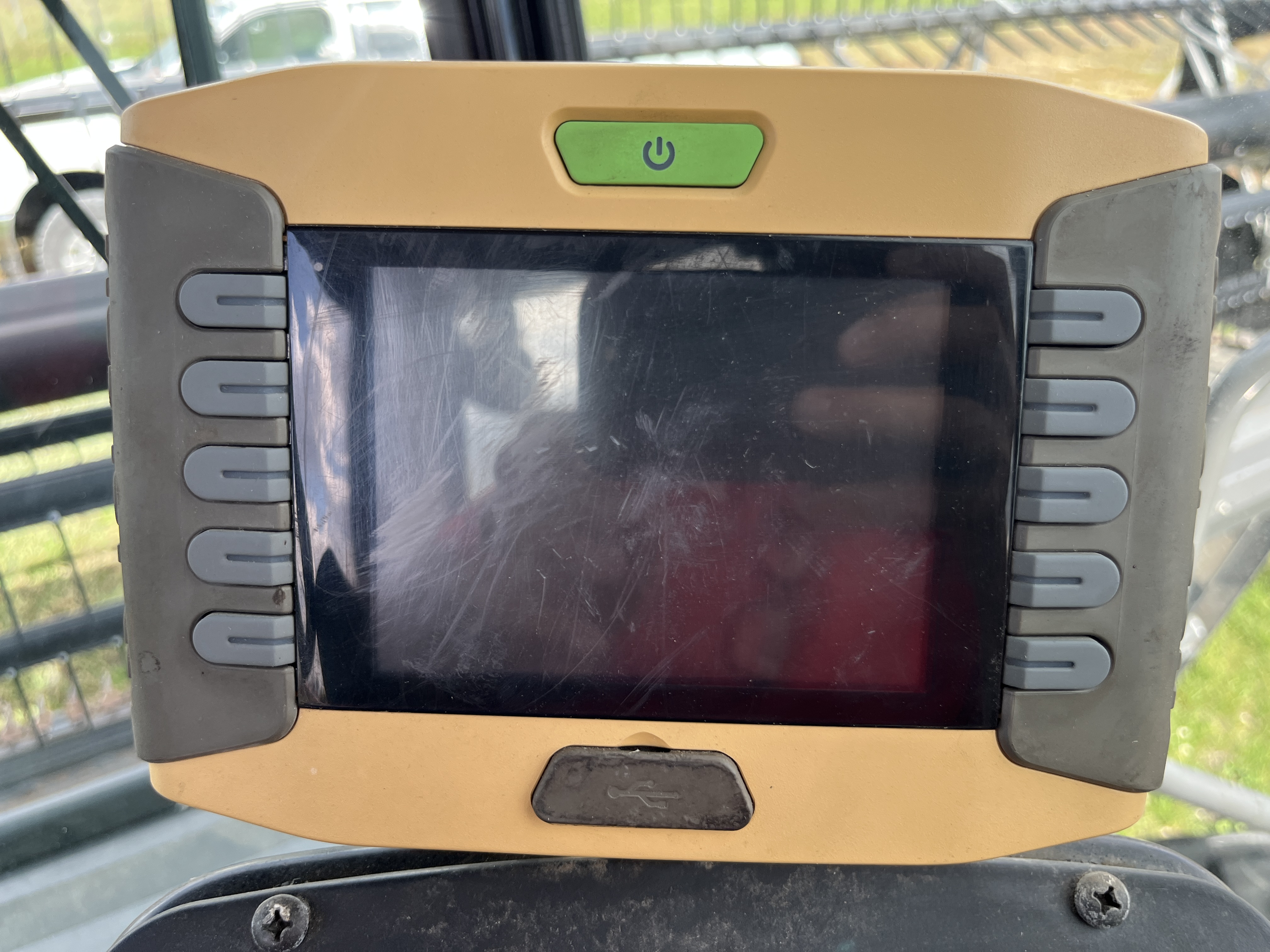 2011 Massey Ferguson 9430 Windrower