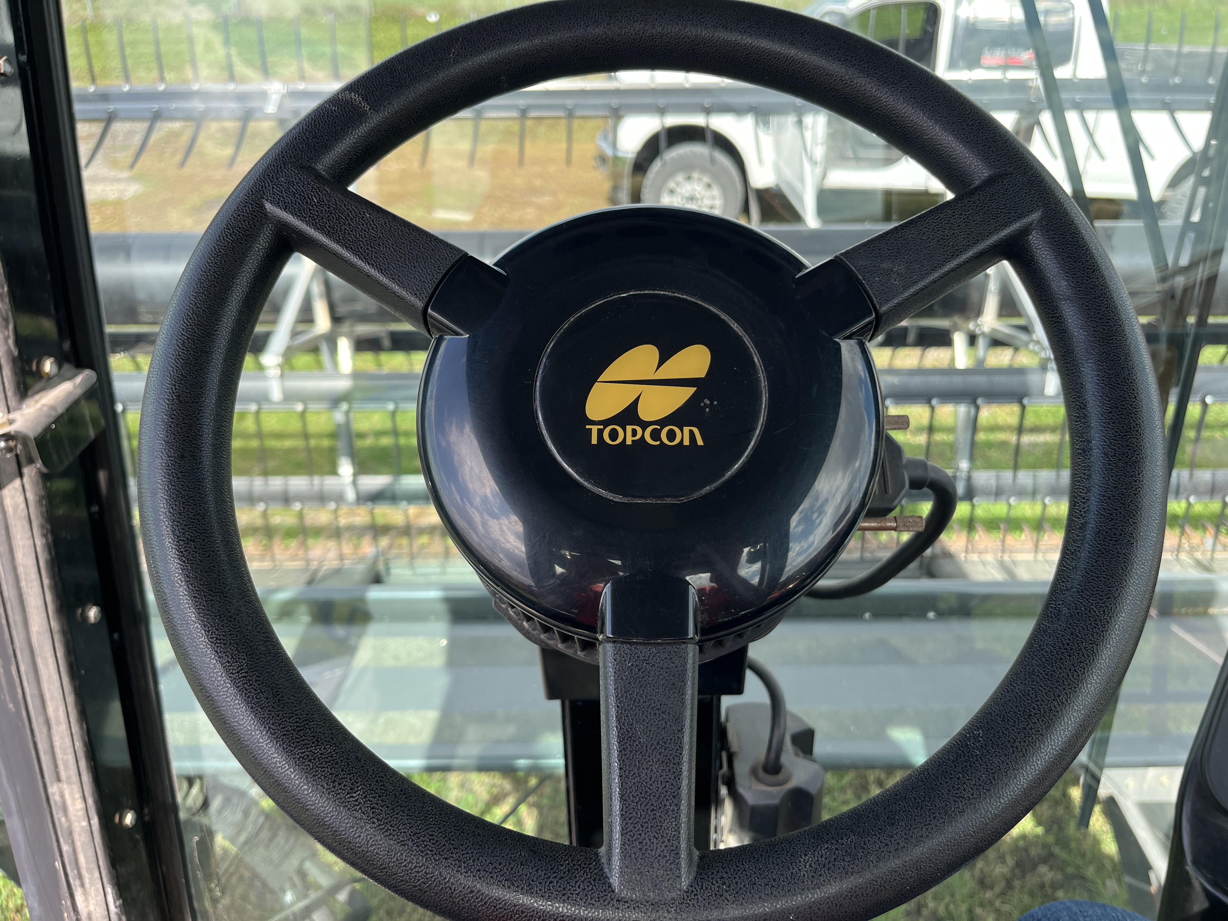 2011 Massey Ferguson 9430 Windrower