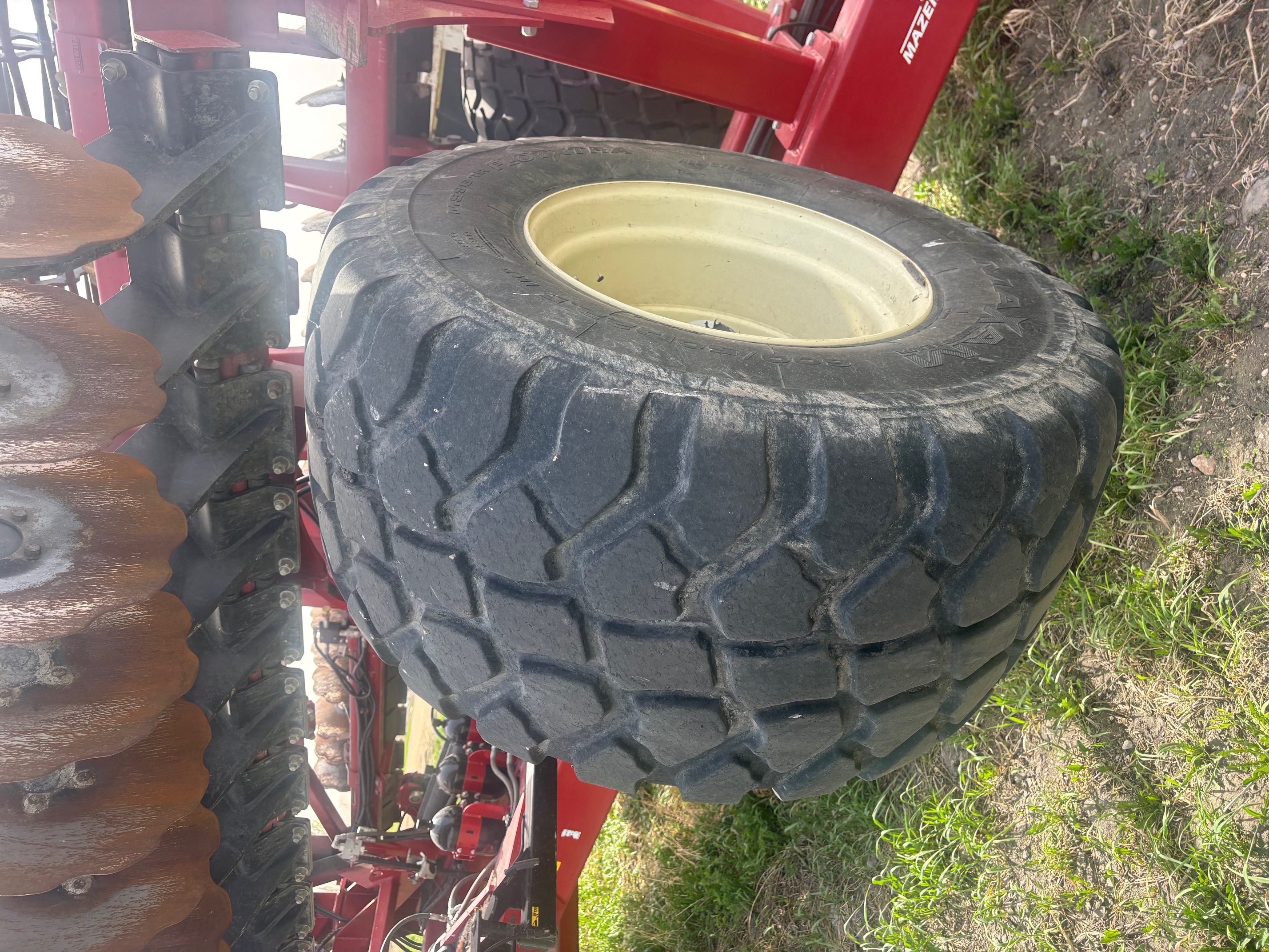 2021 Salford HALO Tillage