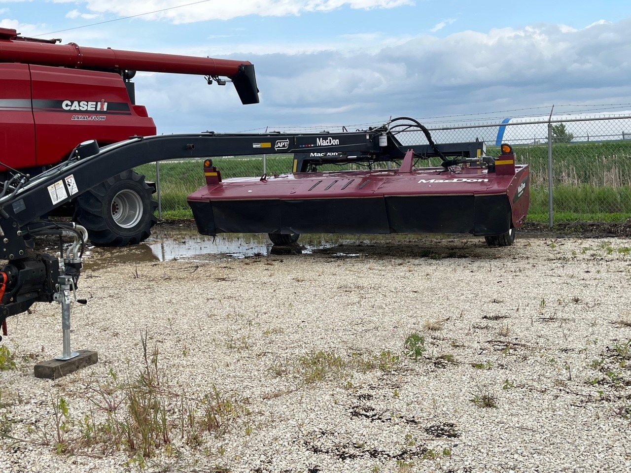 2012 MacDon R85 Mower Conditioner
