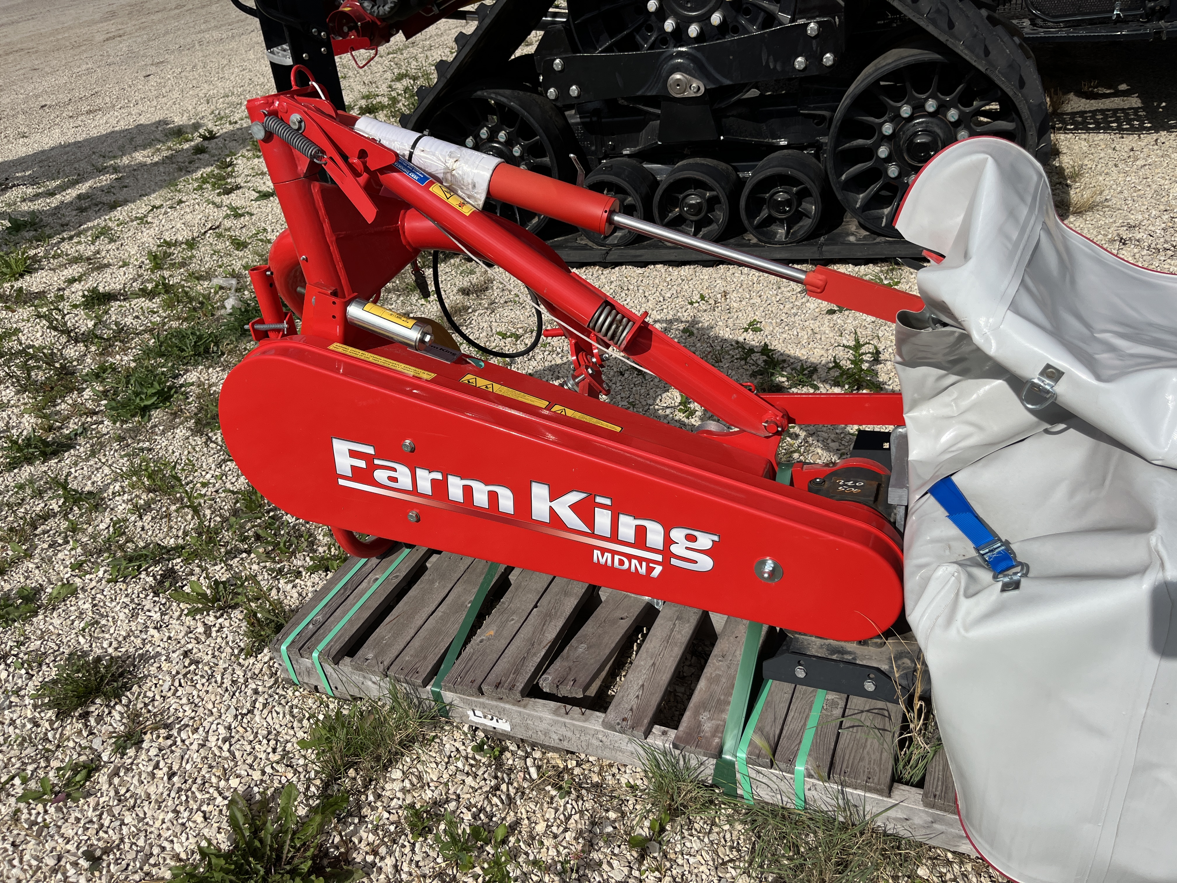 2023 Farm King MDN7 Mower/Disc