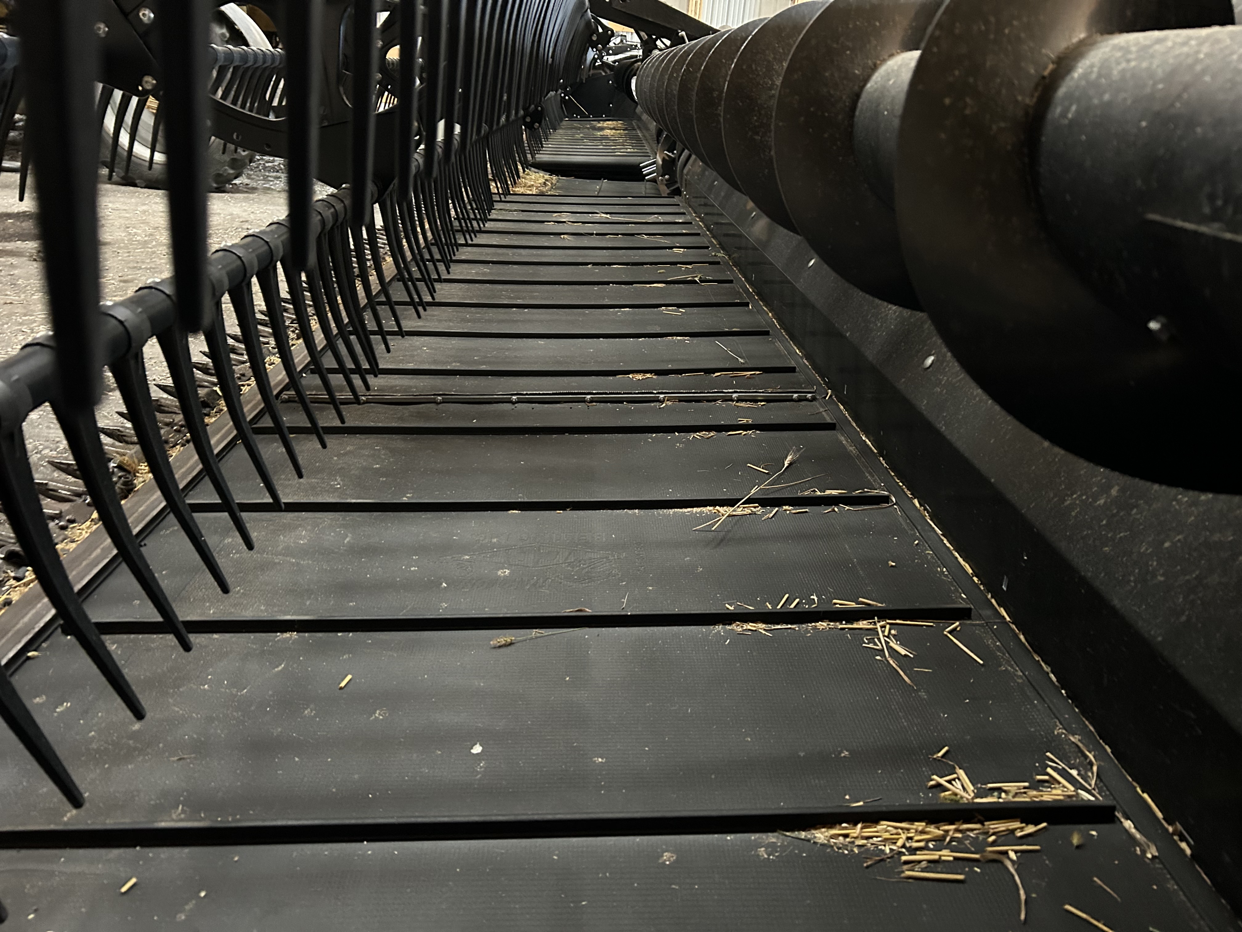 2018 MacDon FD140 Header Combine