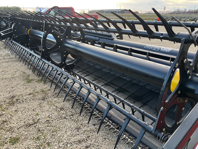 2011 Case IH 2162 Header Combine