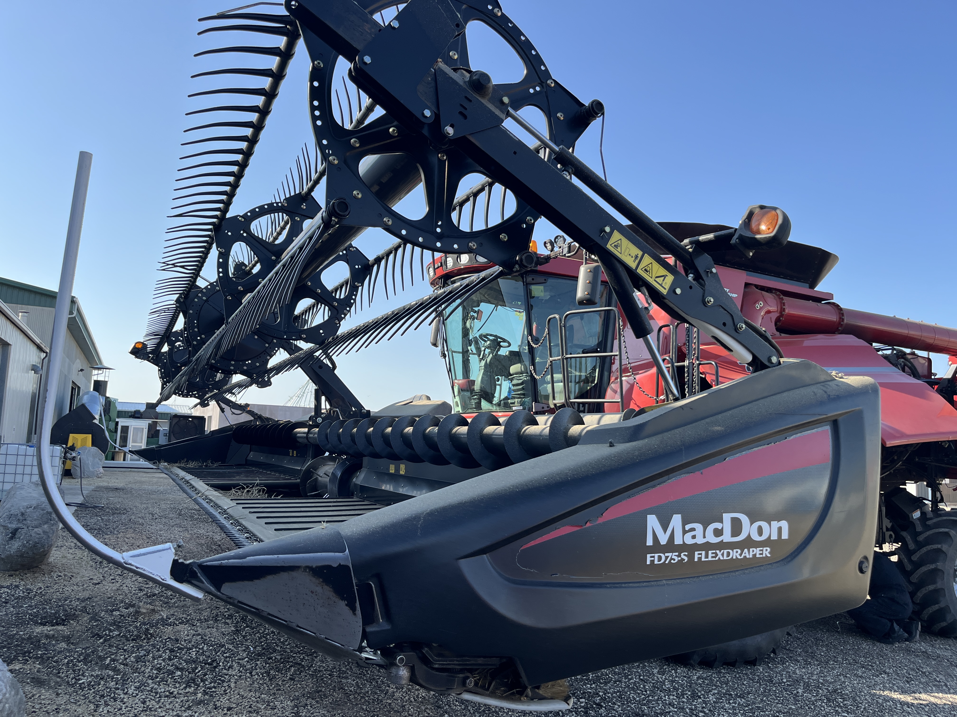 2015 MacDon FD75 Header Flex