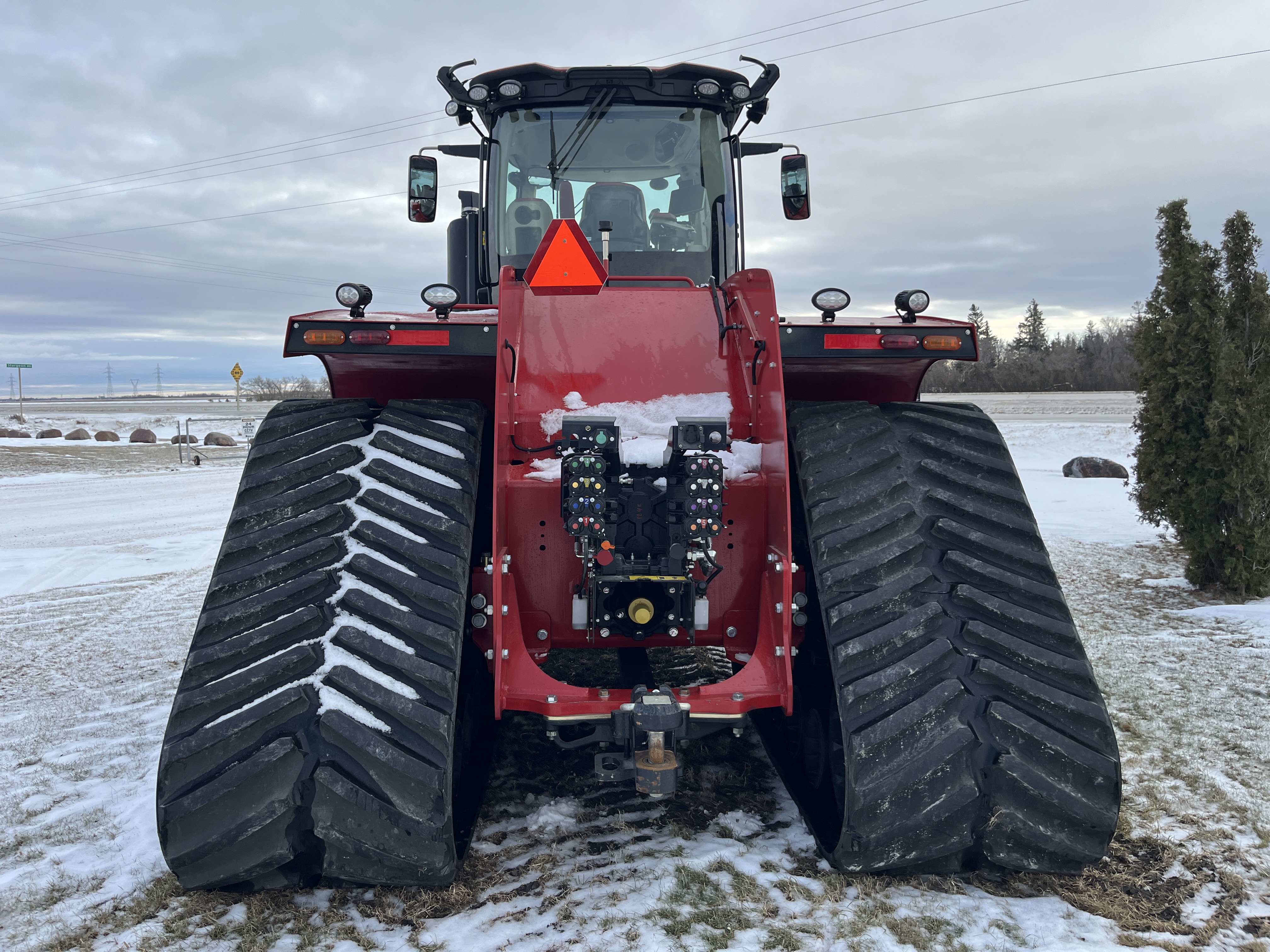 2025 Case IH 715 Tractor