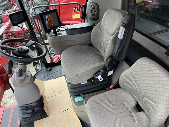 2008 Case IH 7010 Combine