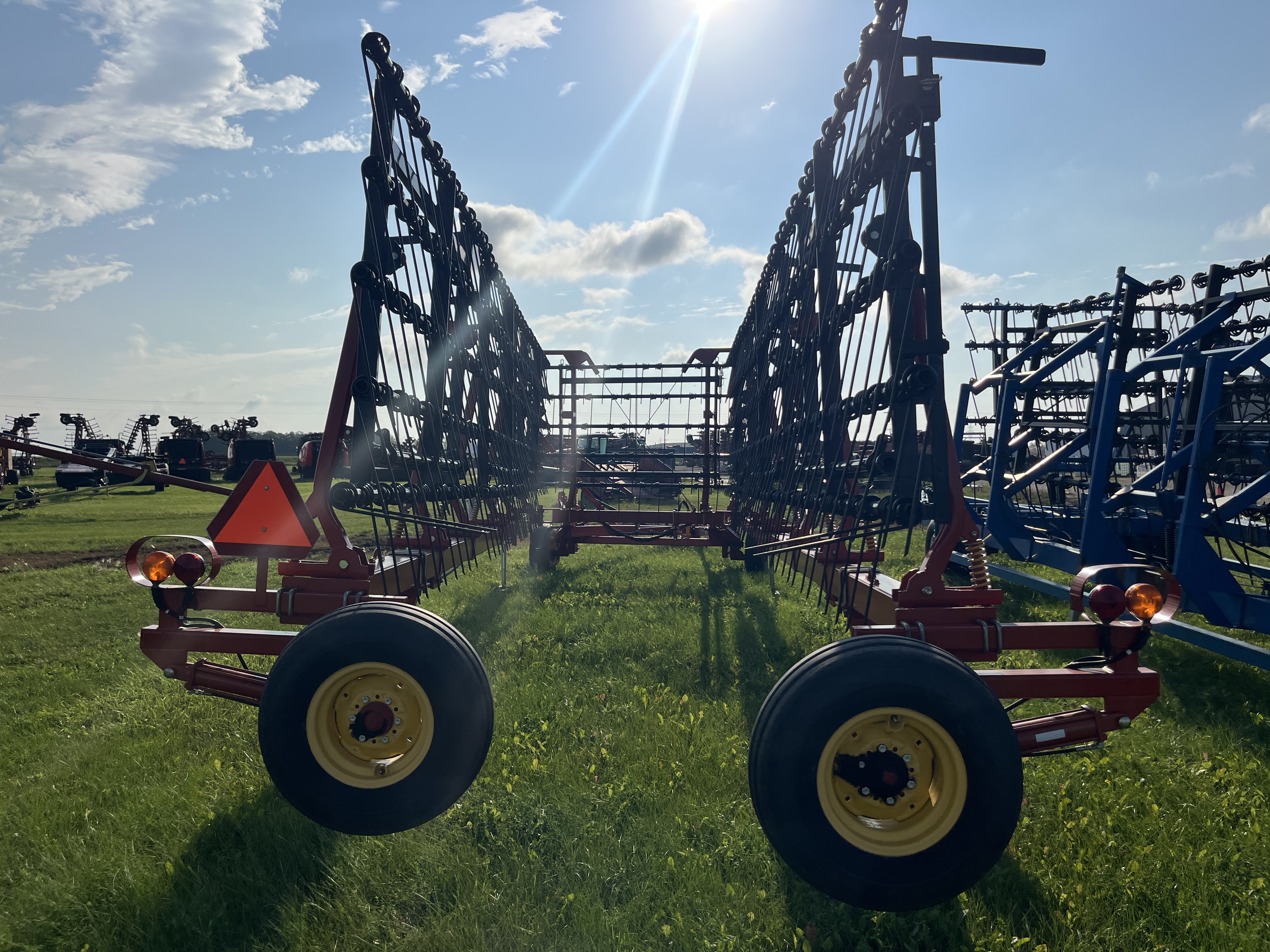 2014 Bourgault 6000 Harrow
