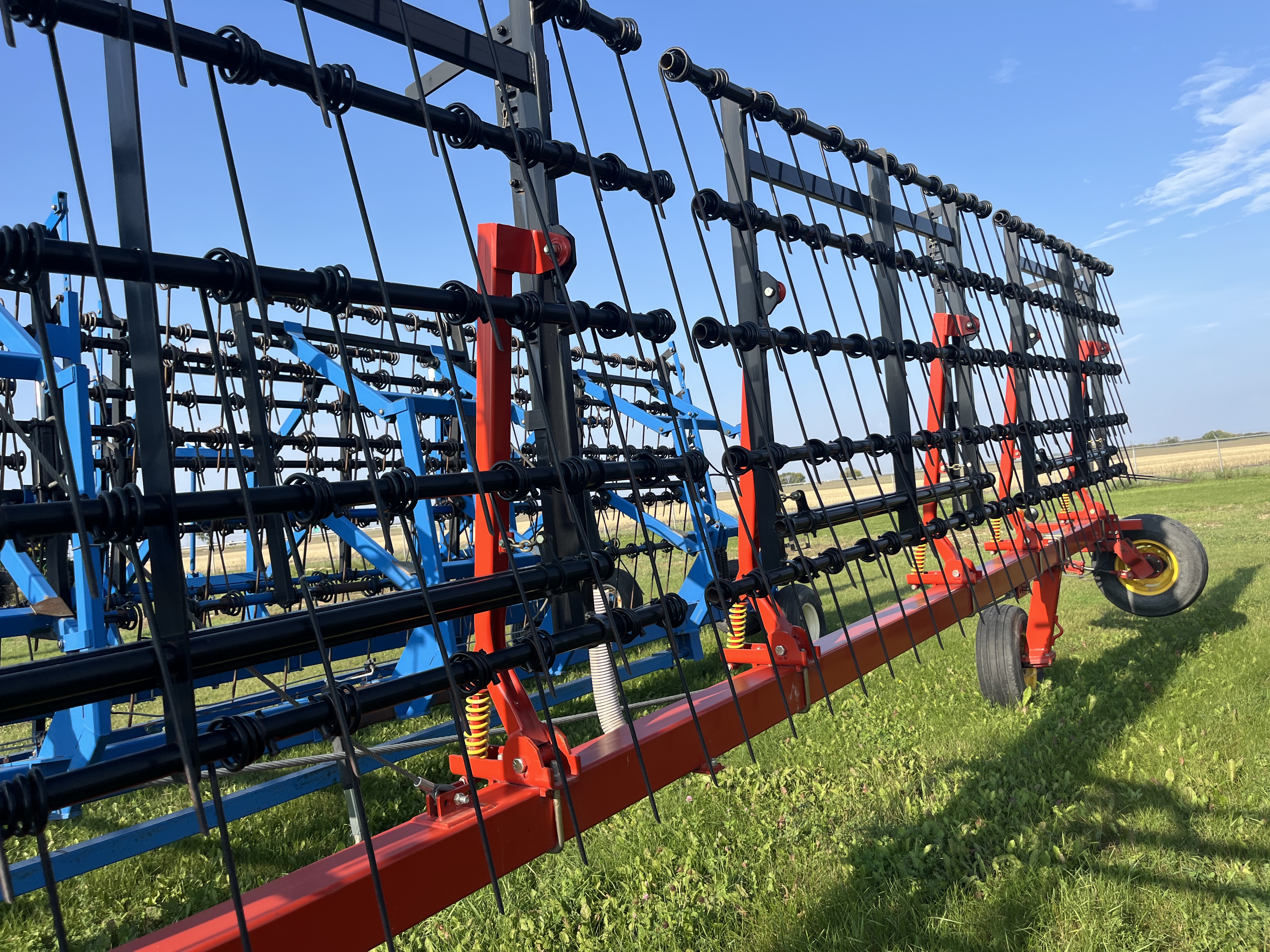 2014 Bourgault 6000 Harrow