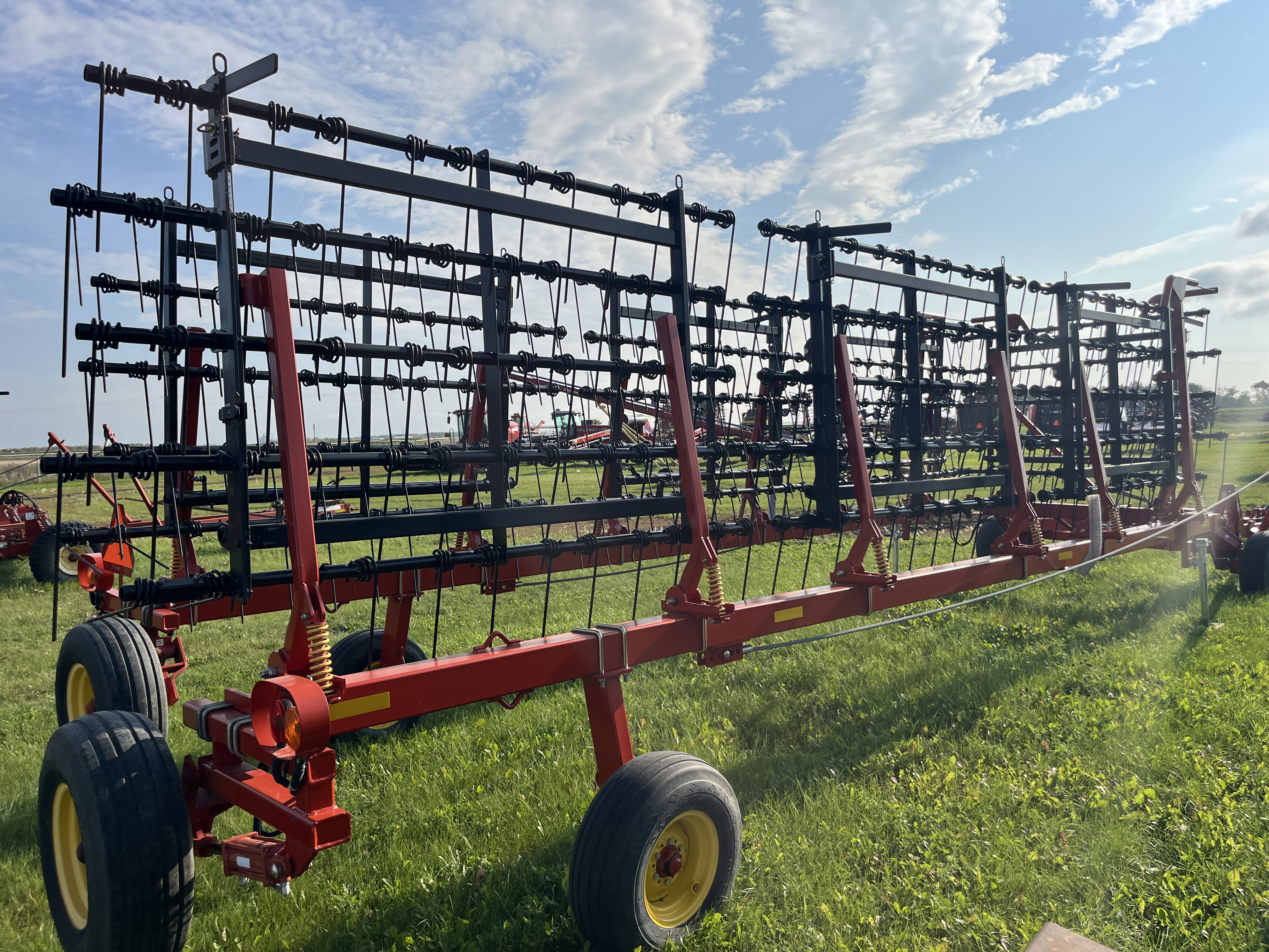 2014 Bourgault 6000 Harrow