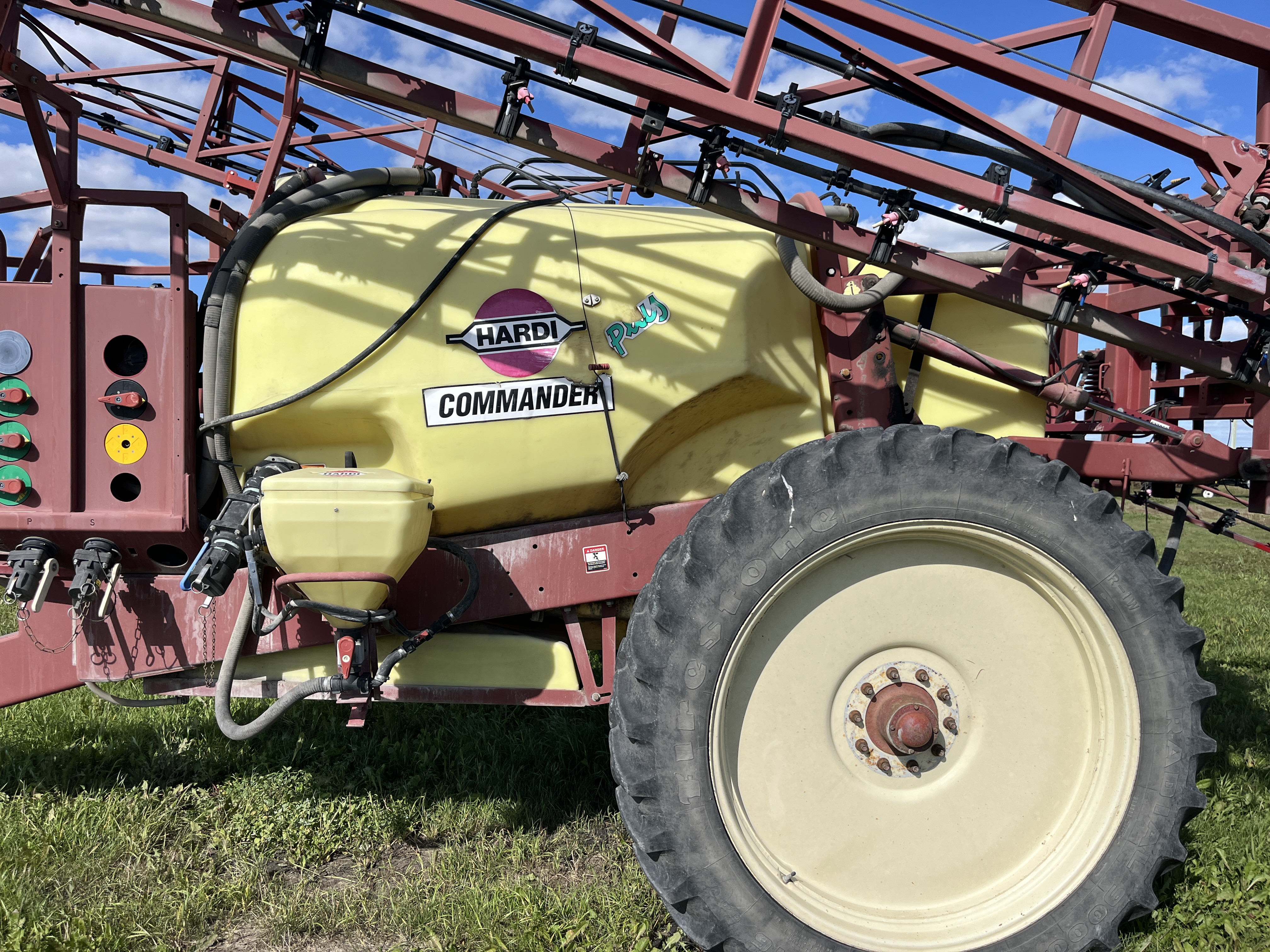 2002 Hardi Commander 1200 Sprayer