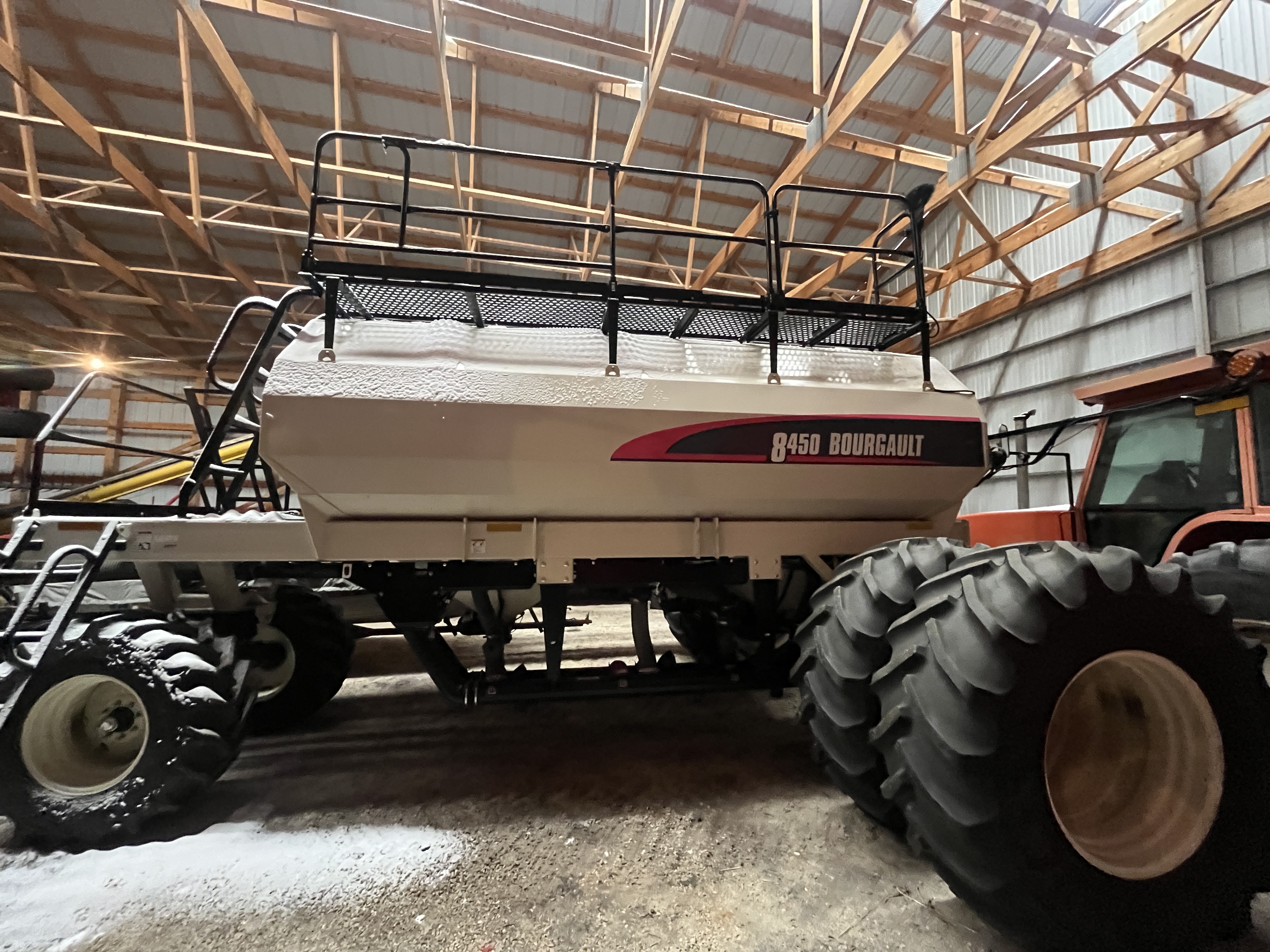 2021 Bourgault 3720/8450 Air Seeder