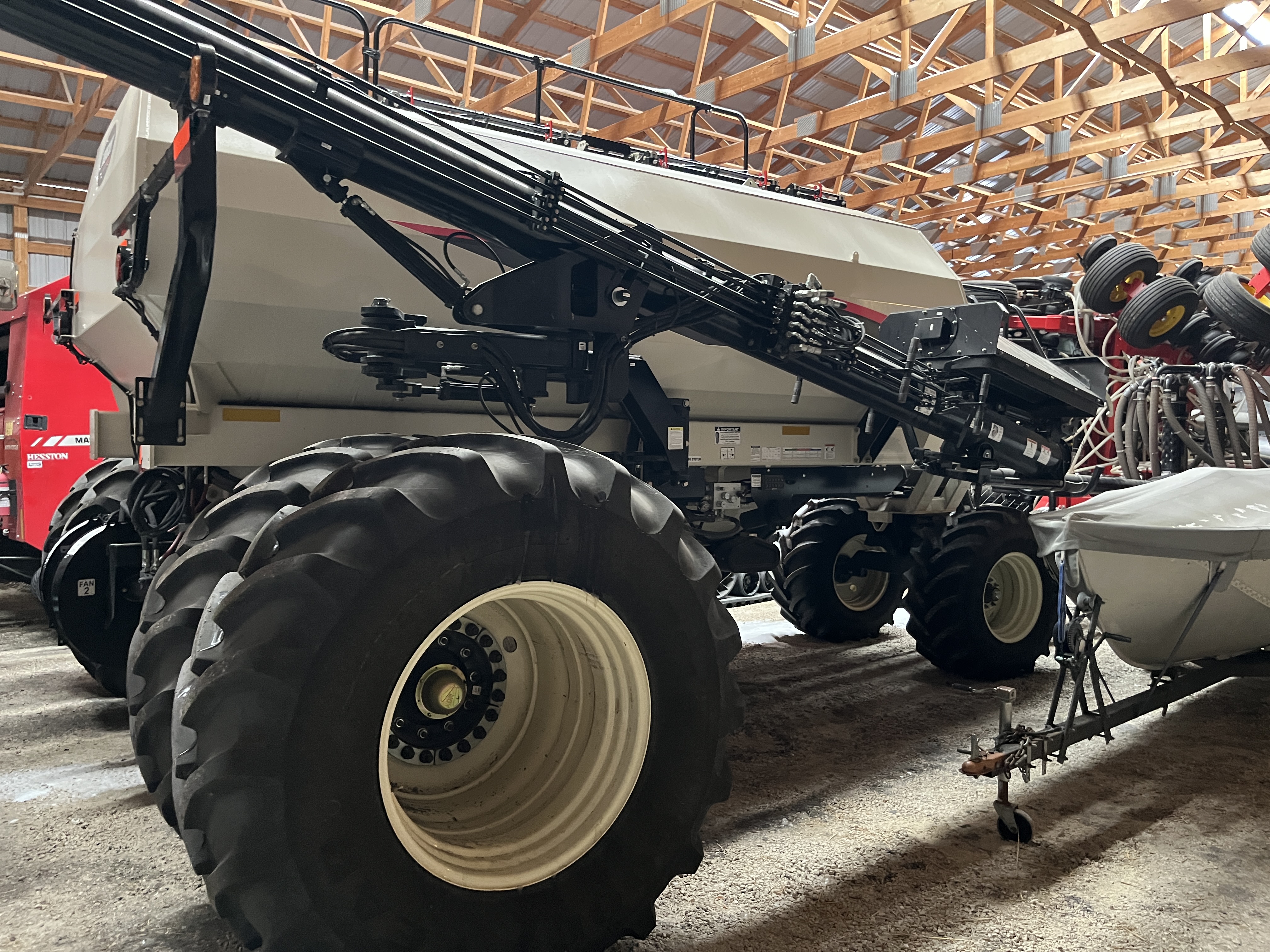 2021 Bourgault 3720/8450 Air Seeder