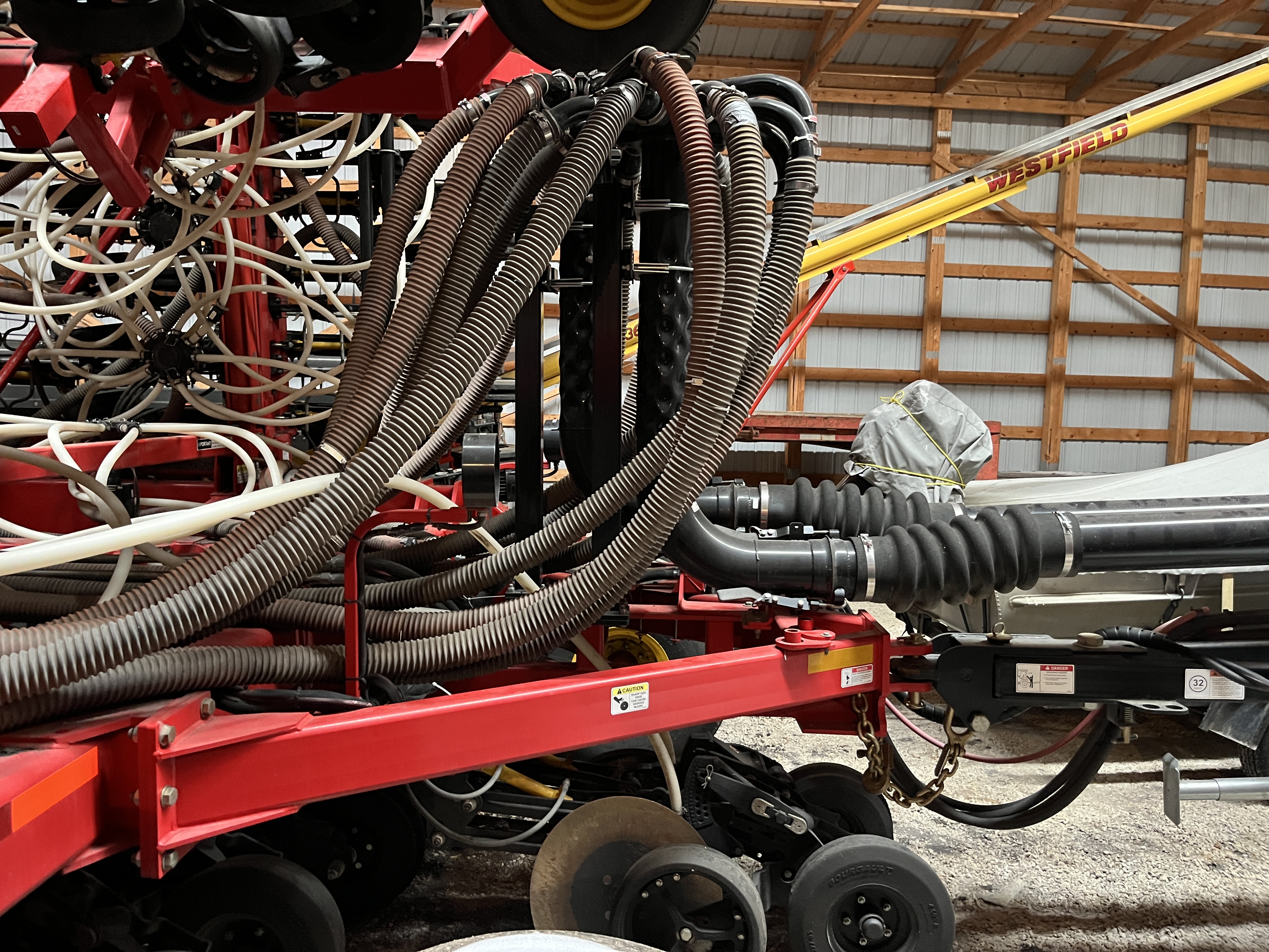 2021 Bourgault 3720/8450 Air Seeder