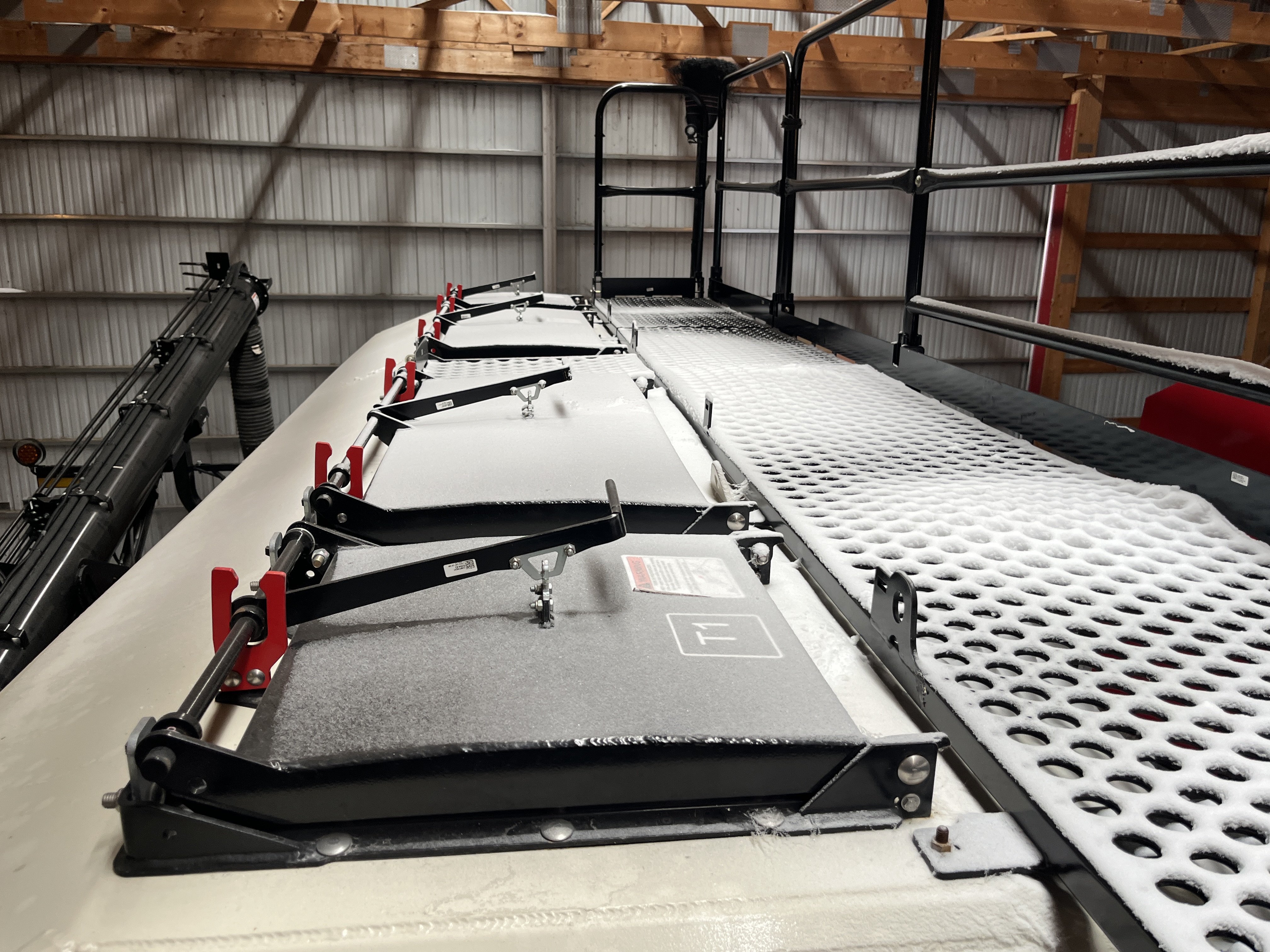 2021 Bourgault 3720/8450 Air Seeder