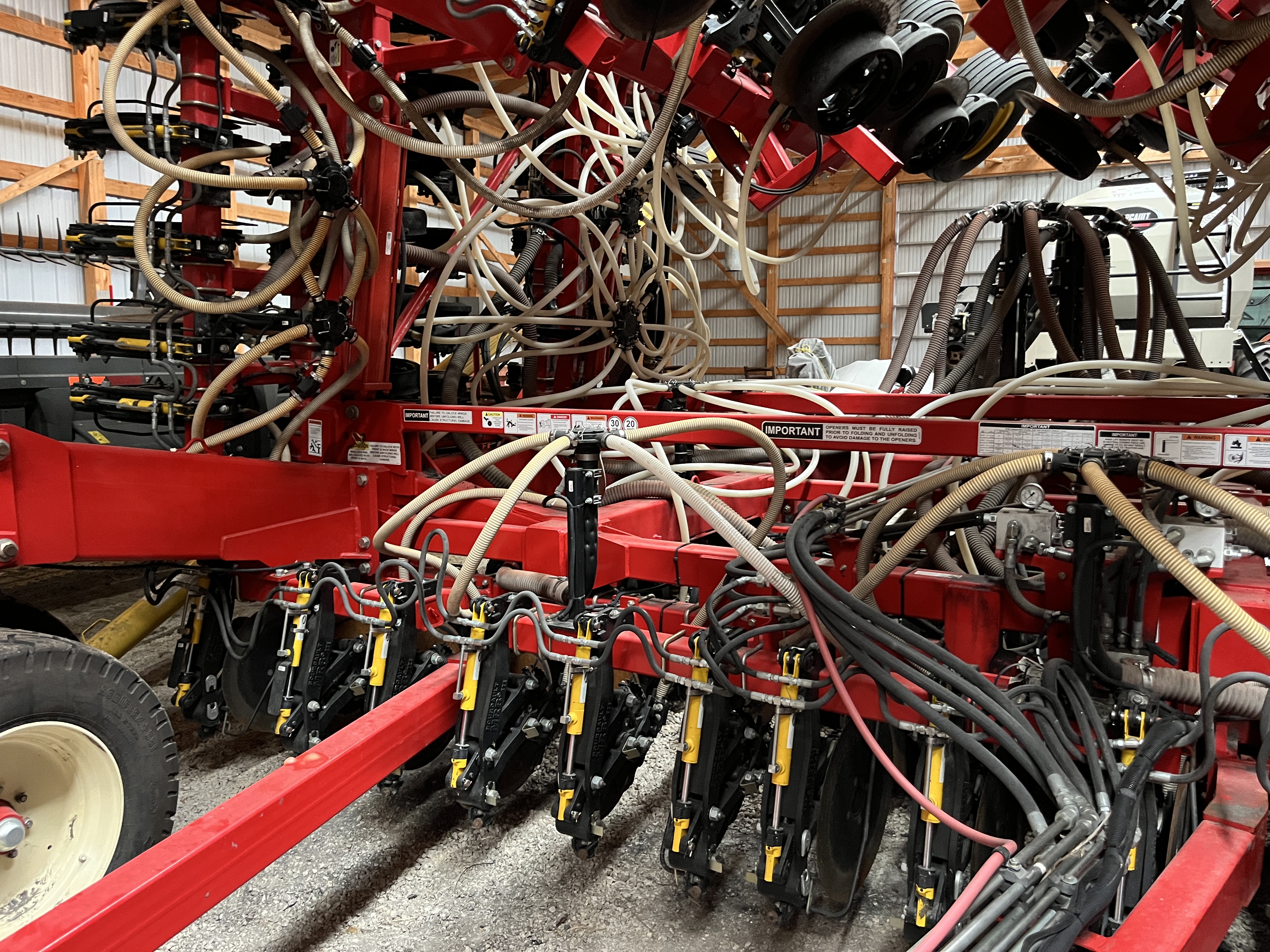 2021 Bourgault 3720/8450 Air Seeder