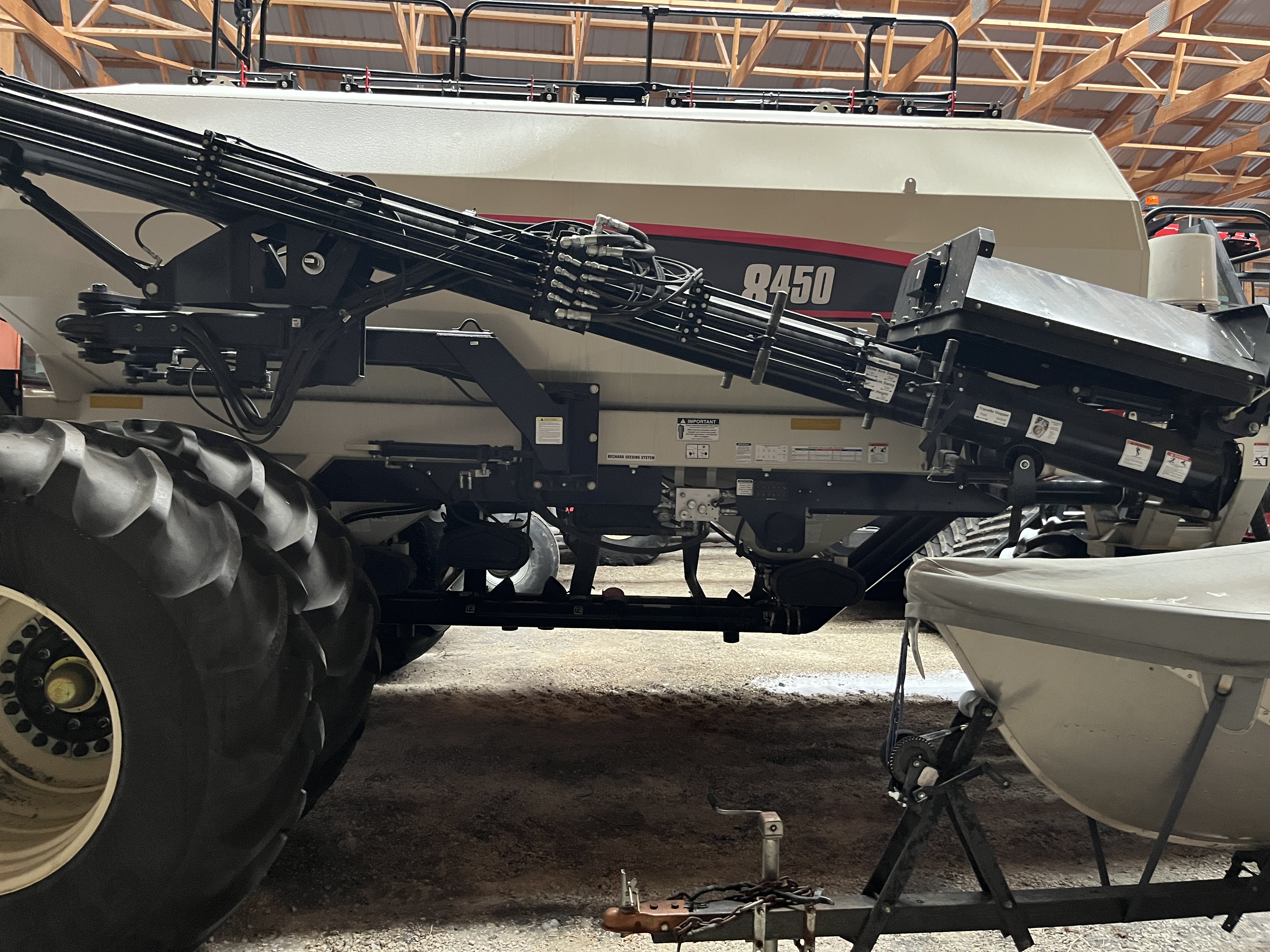 2021 Bourgault 3720/8450 Air Seeder