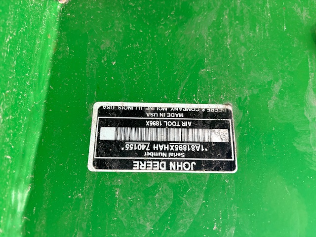 2011 John Deere 1895 Air Seeder