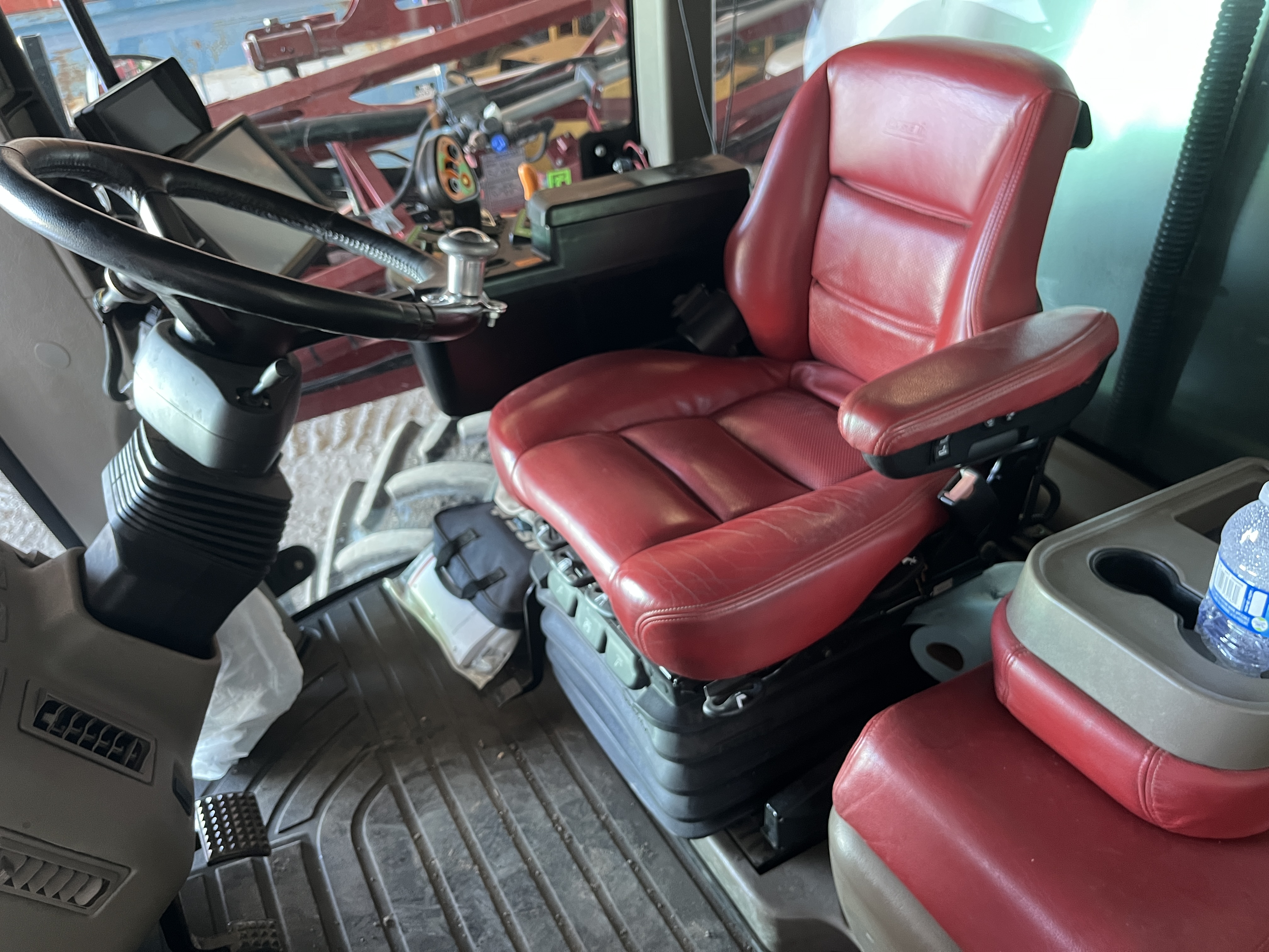 2017 Case IH Patriot 4440 Sprayer/High Clearance