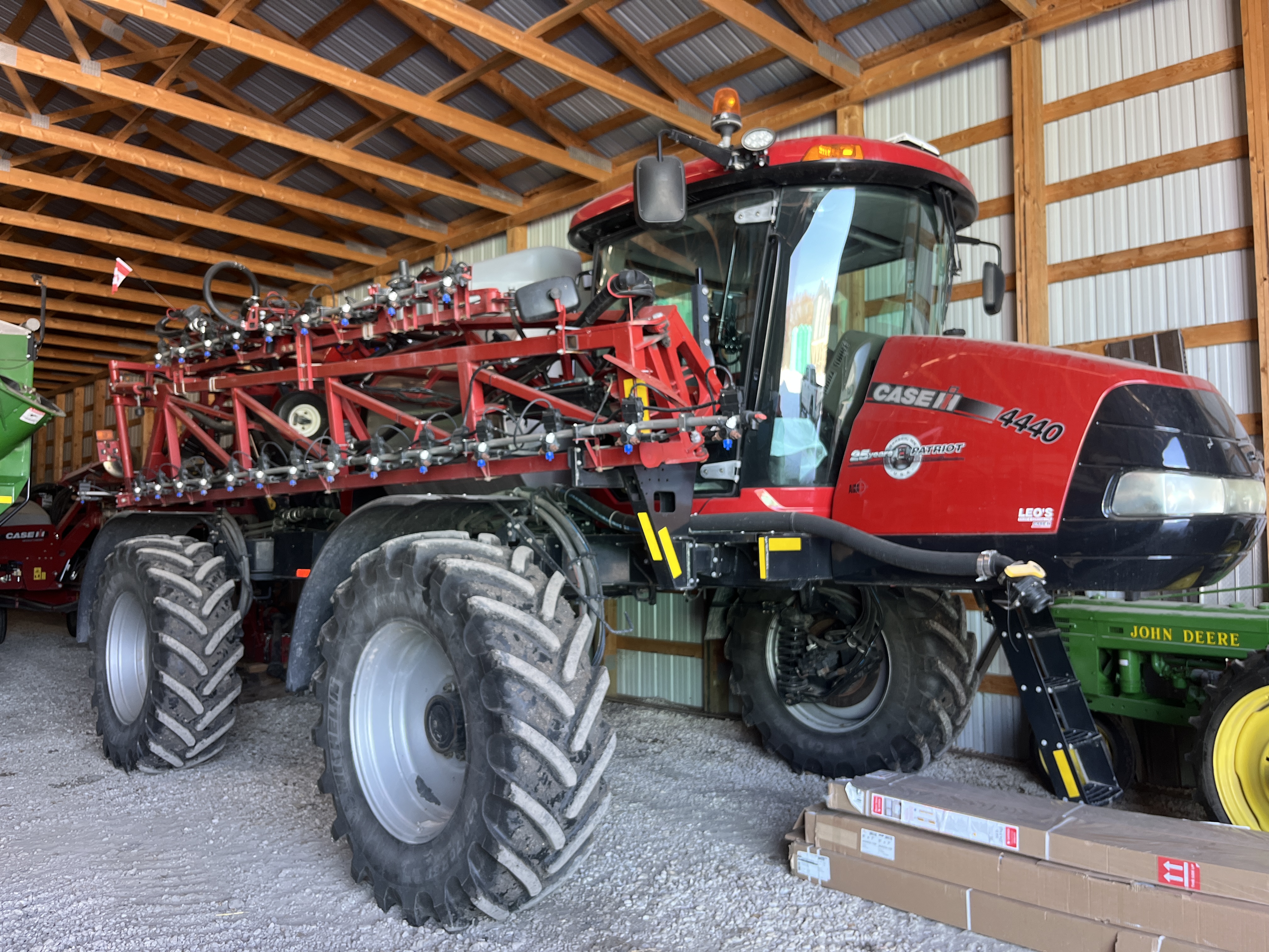 2017 Case IH Patriot 4440 Sprayer/High Clearance