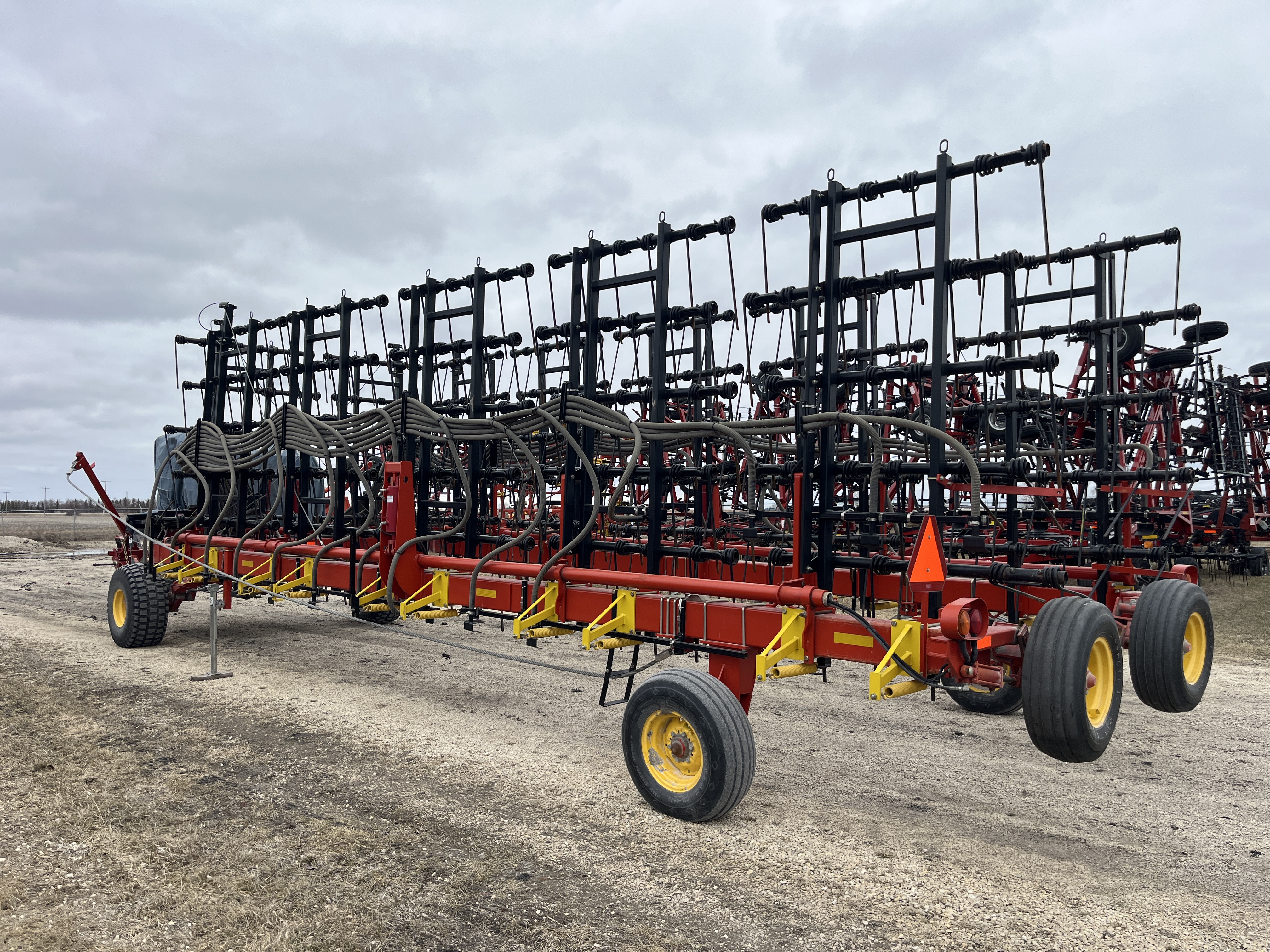 2014 Bourgault 7200 Harrow Heavy