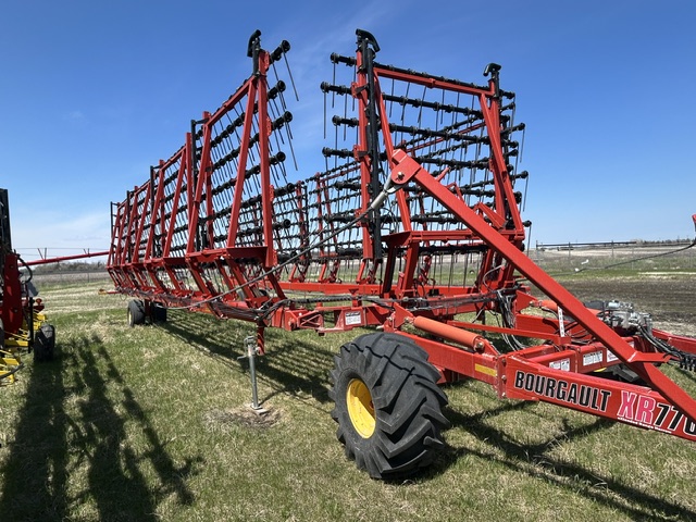2019 Bourgault XR770-90 Tillage