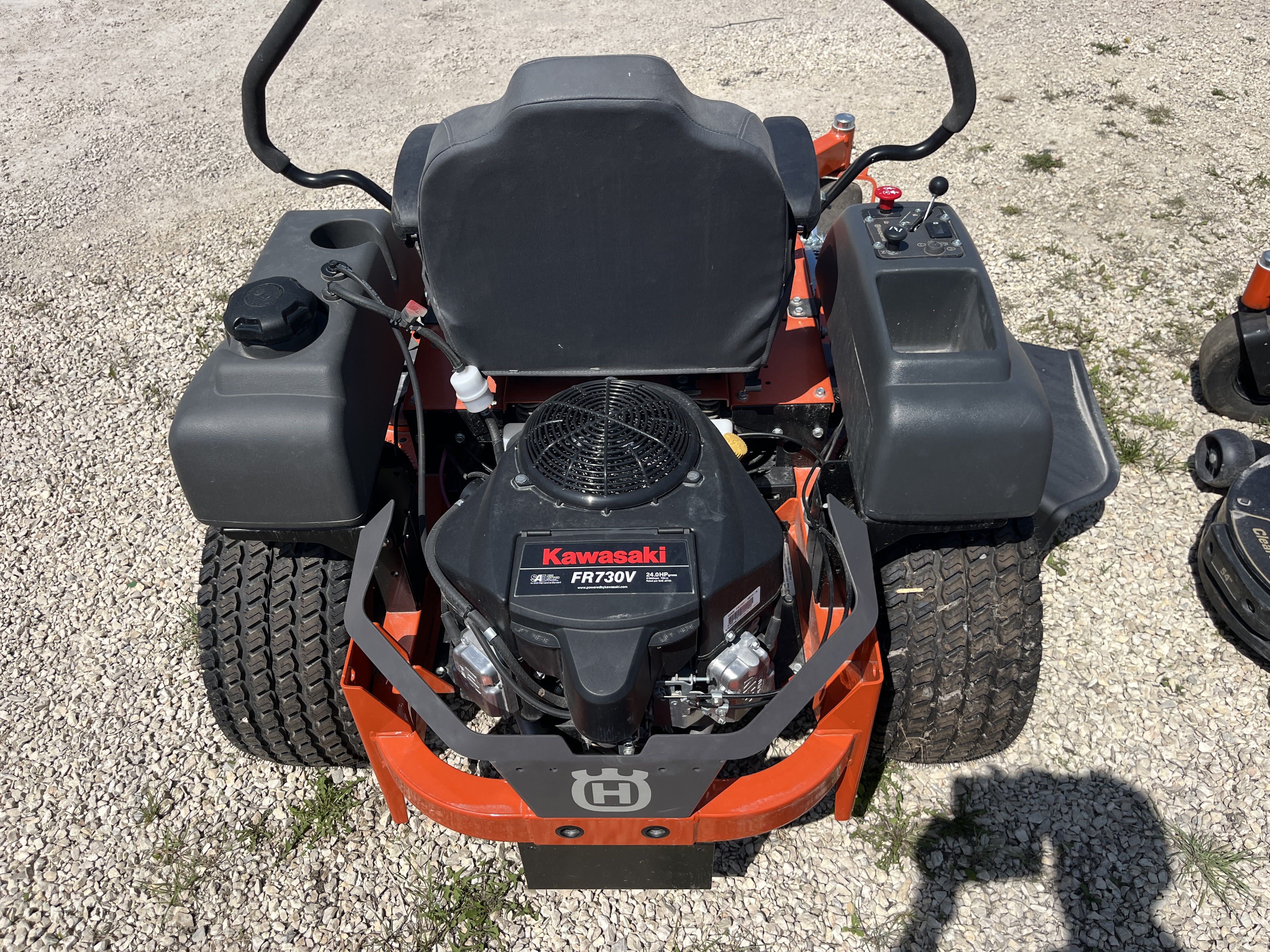2025 Husqvarna MZ54 Mower/Zero Turn