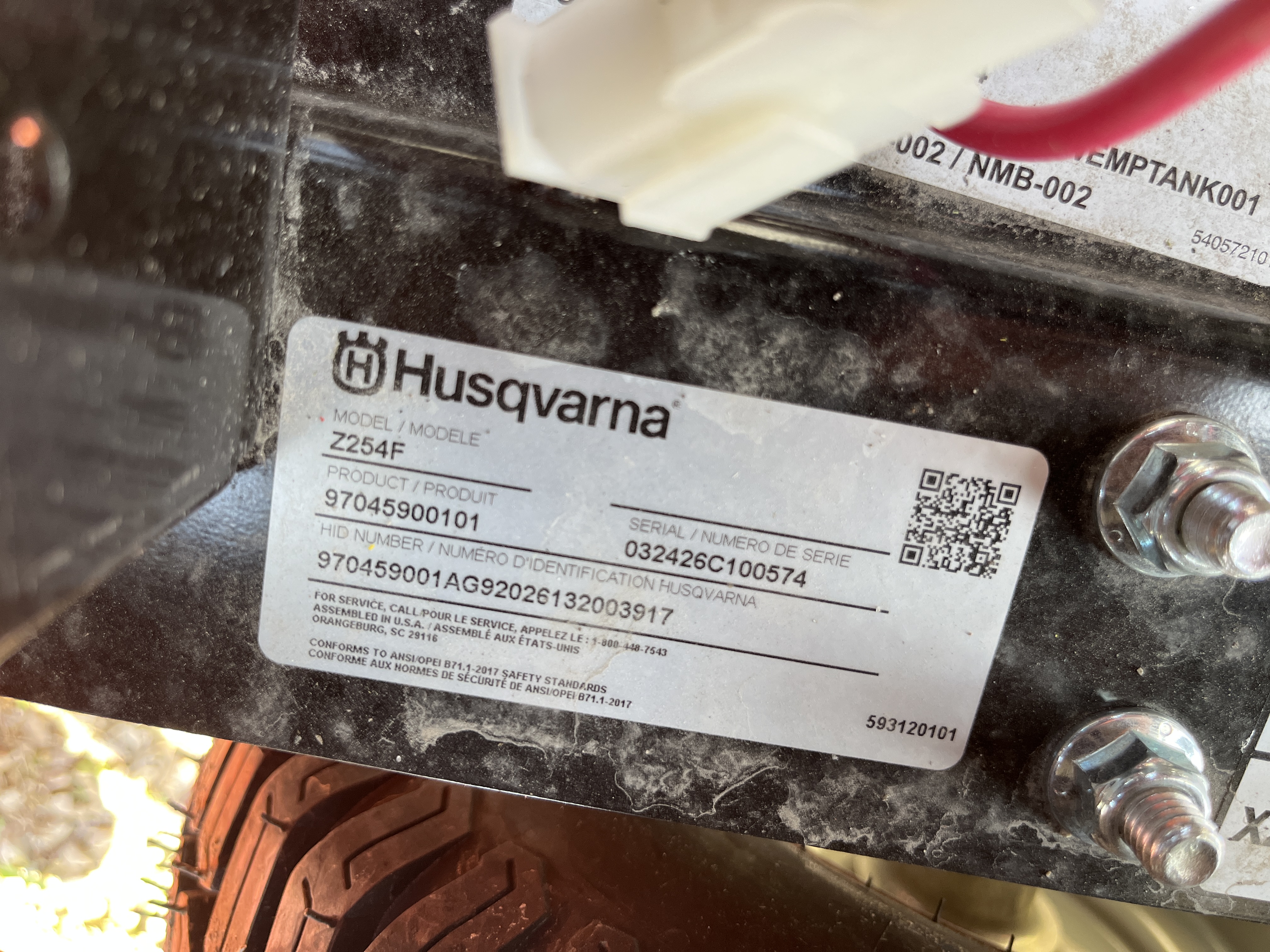 2026 Husqvarna Z254F Mower/Riding