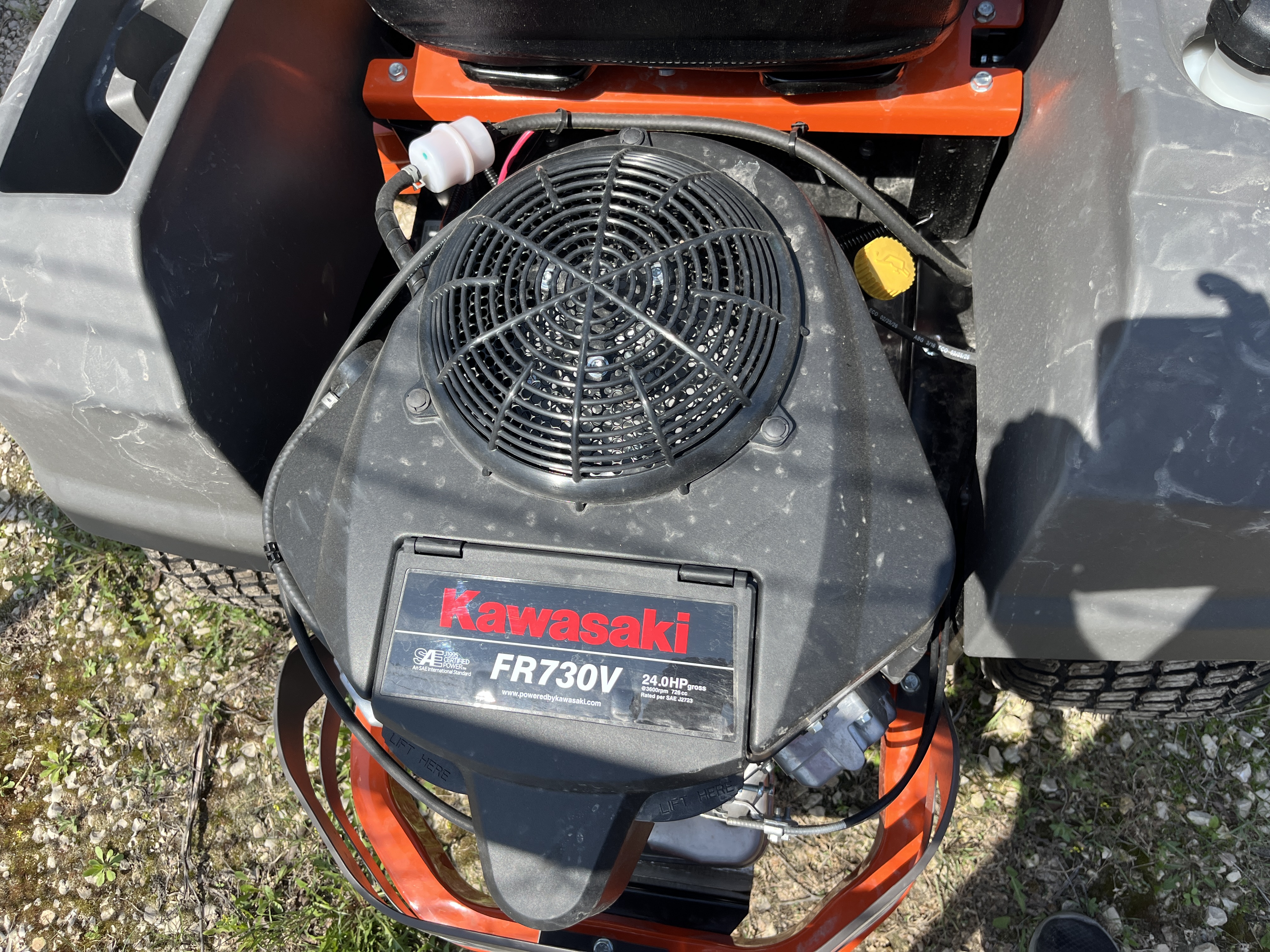2026 Husqvarna Z254F Mower/Riding