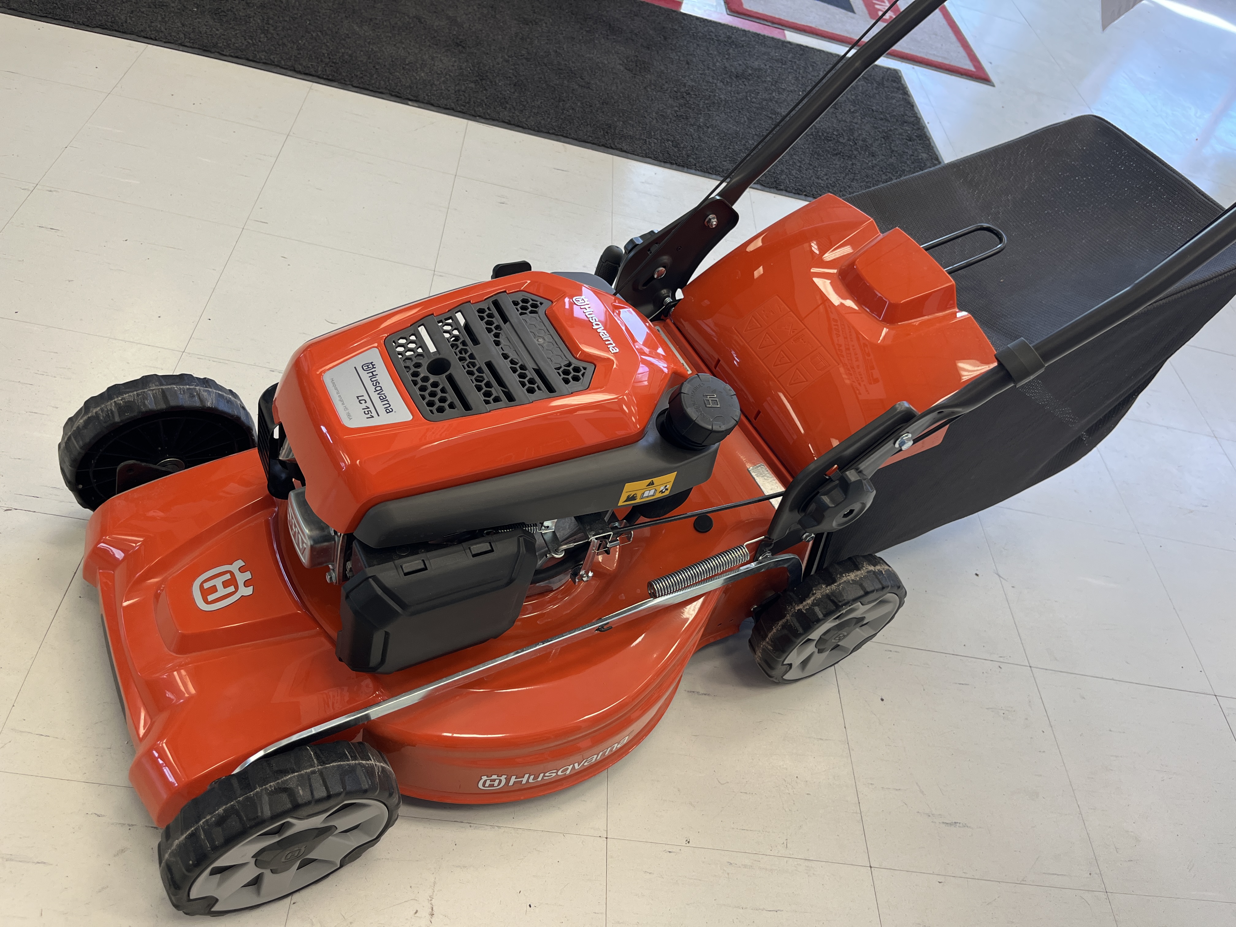 2023 Husqvarna LC151 Mower/Walk-Behind