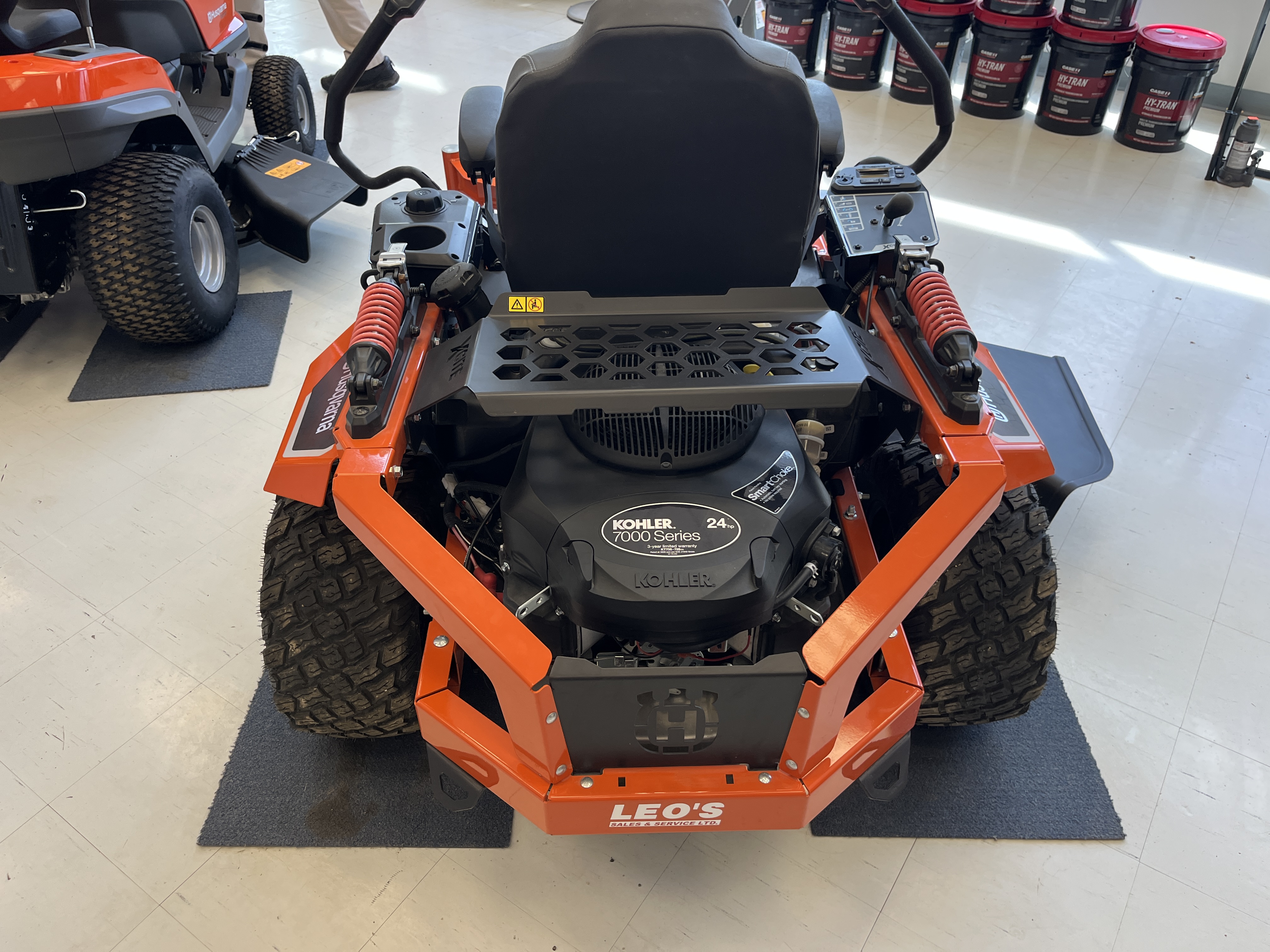 2024 Husqvarna XCITE Z350 Mower/Zero Turn
