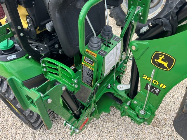 2021 John Deere 1025R Tractor