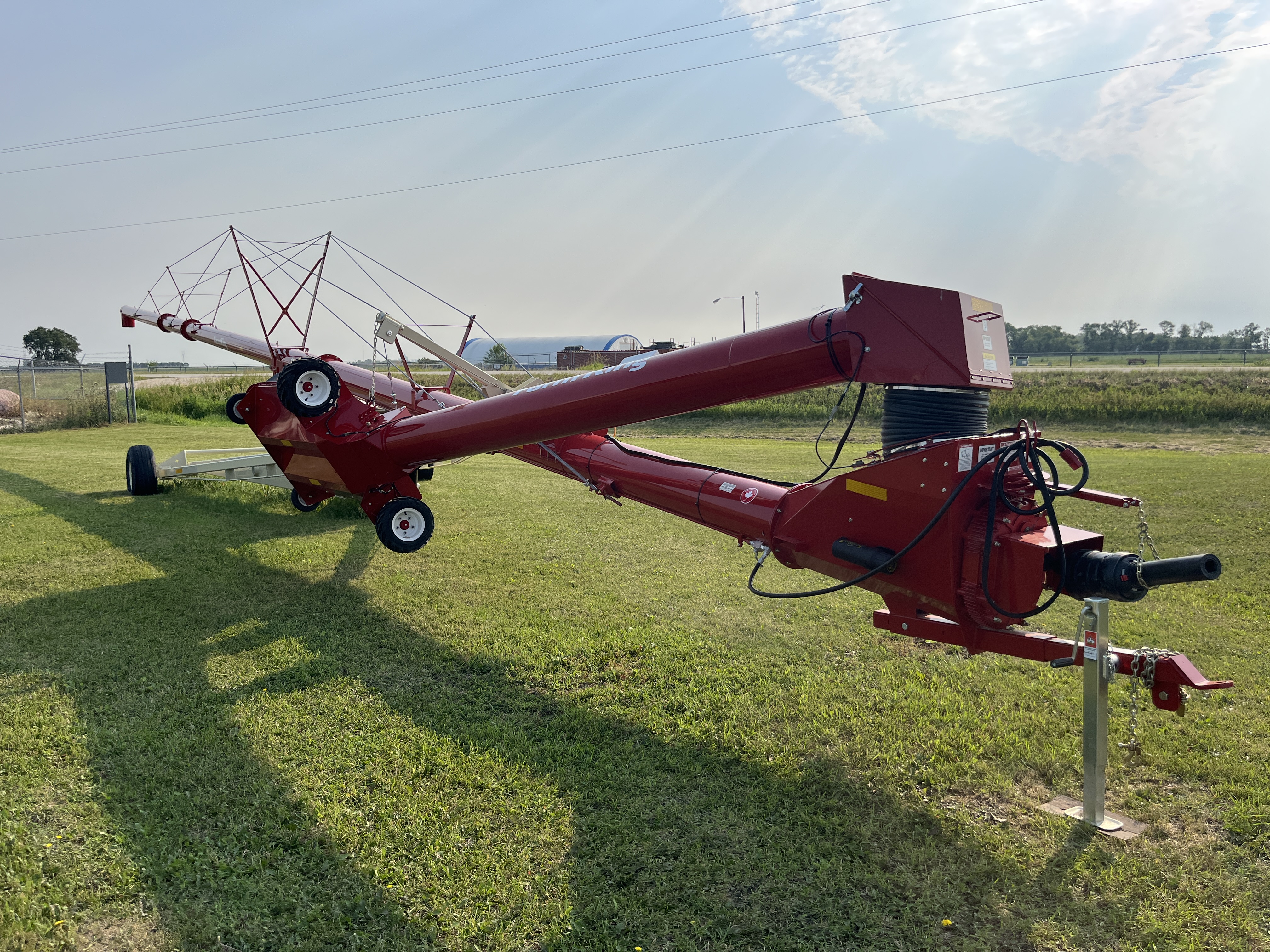 2025 Farm King Y1395TMMR1 Grain Auger