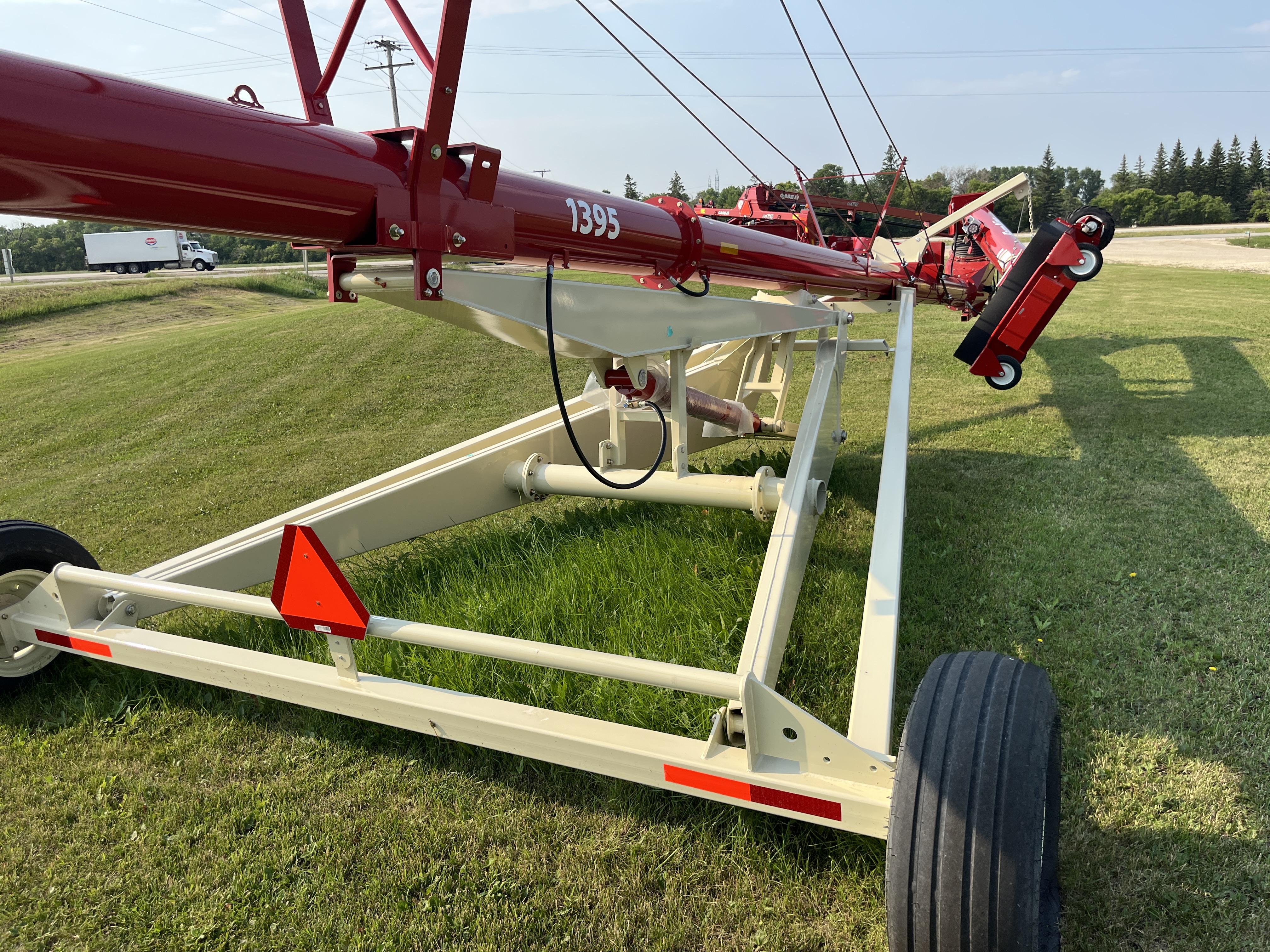 2025 Farm King Y1395TMMR1 Grain Auger