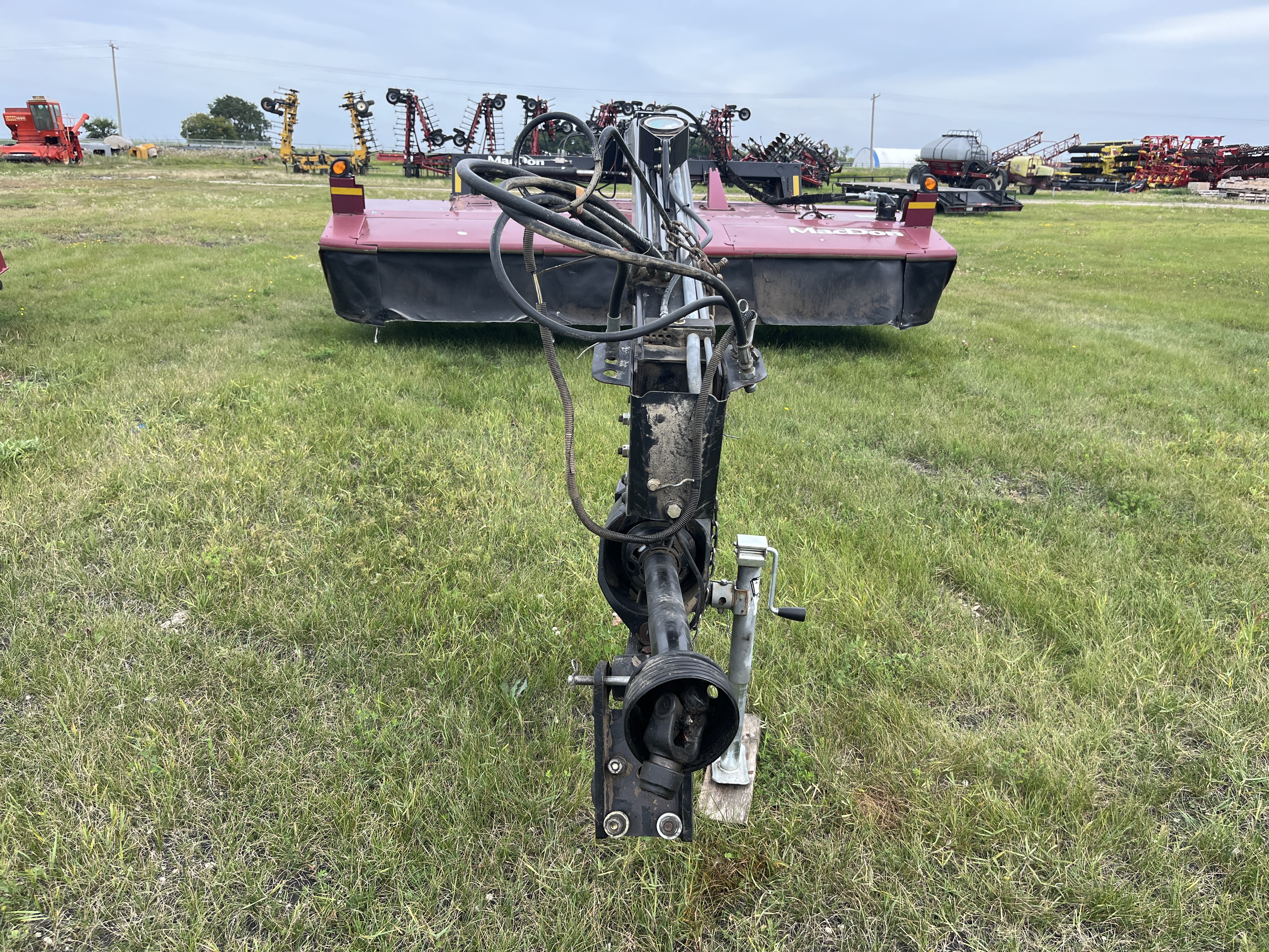 2012 MacDon R85 Mower Conditioner