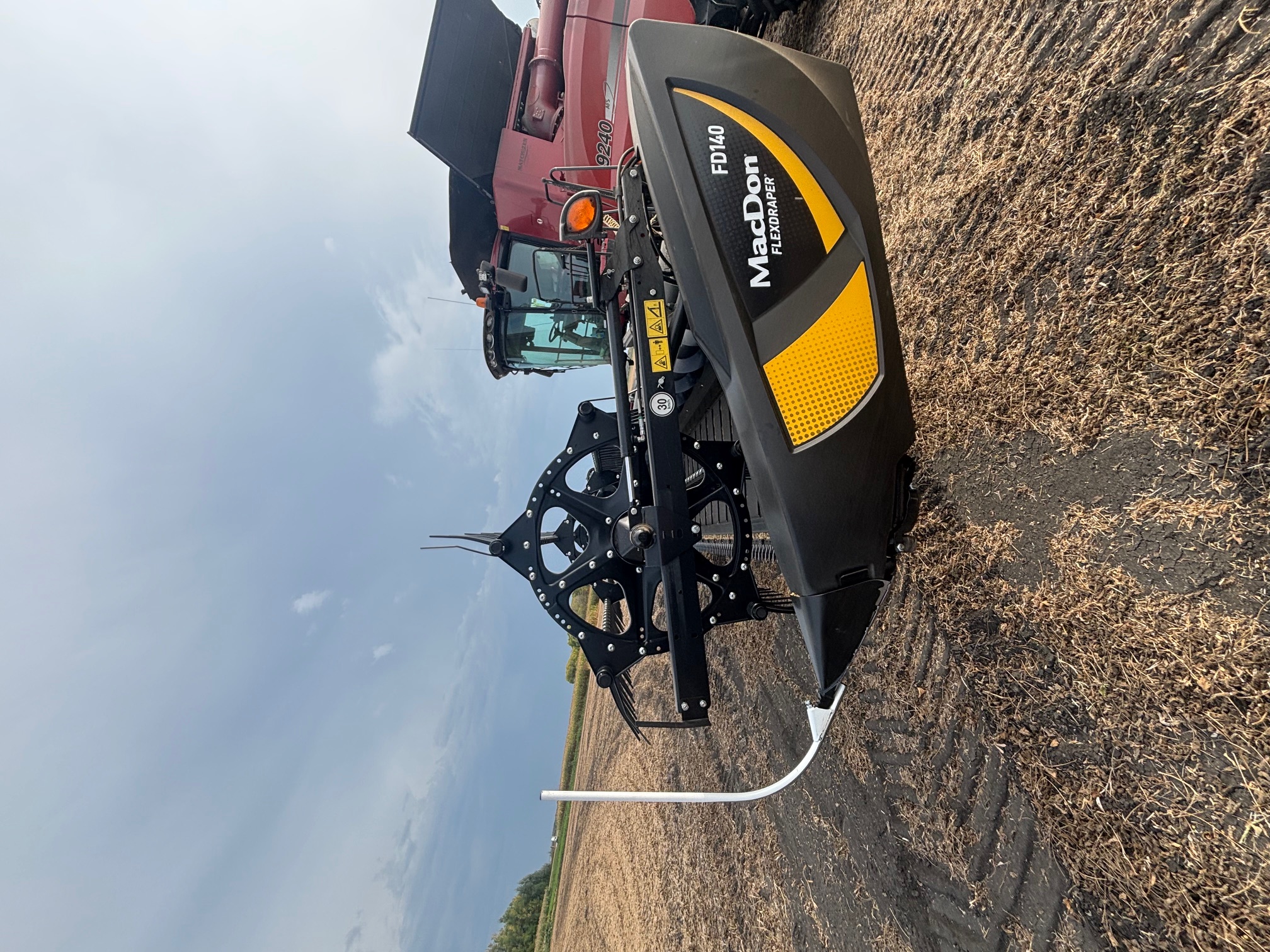 2021 MacDon FD140 Header Combine