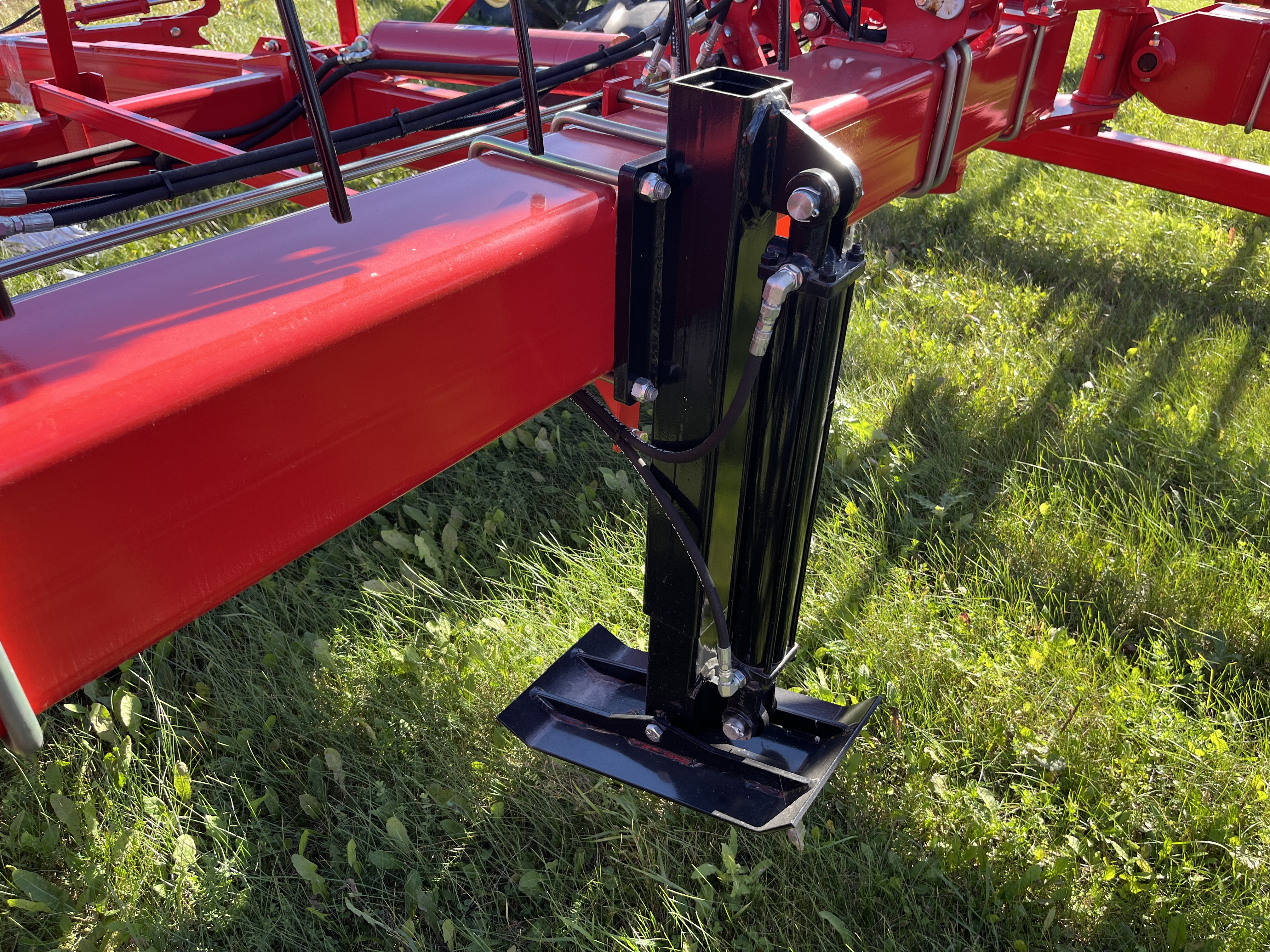 2025 Bourgault XR771-70 Tillage