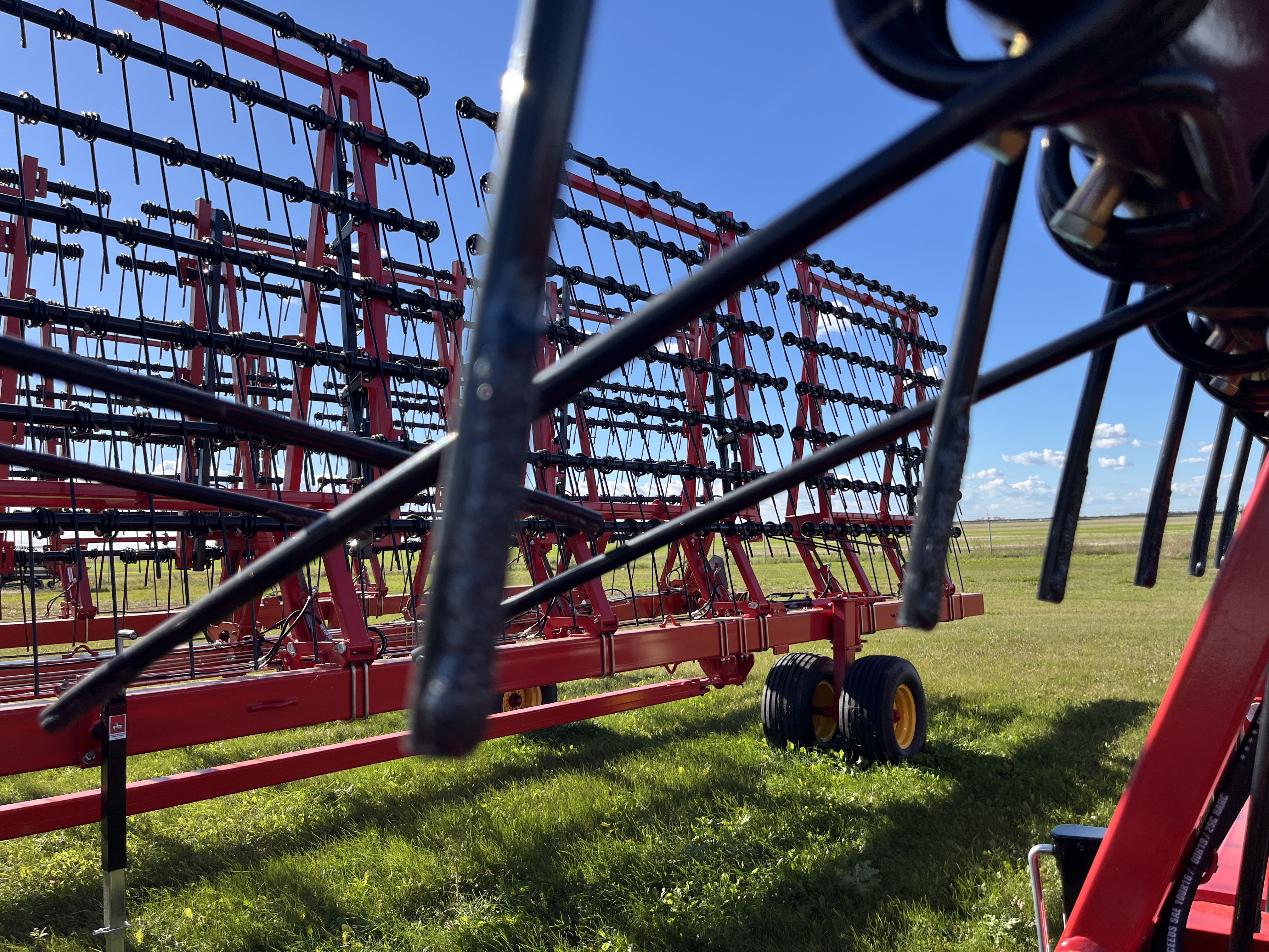 2025 Bourgault XR771-70 Tillage