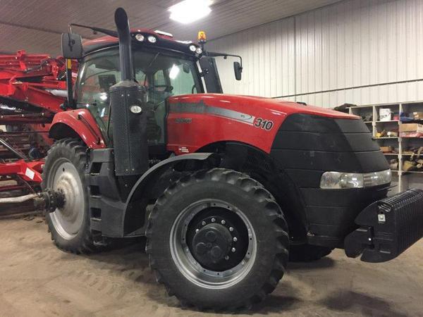 2019 Case MAG310 Tractor