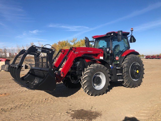 2022 Case MAX135 Tractor