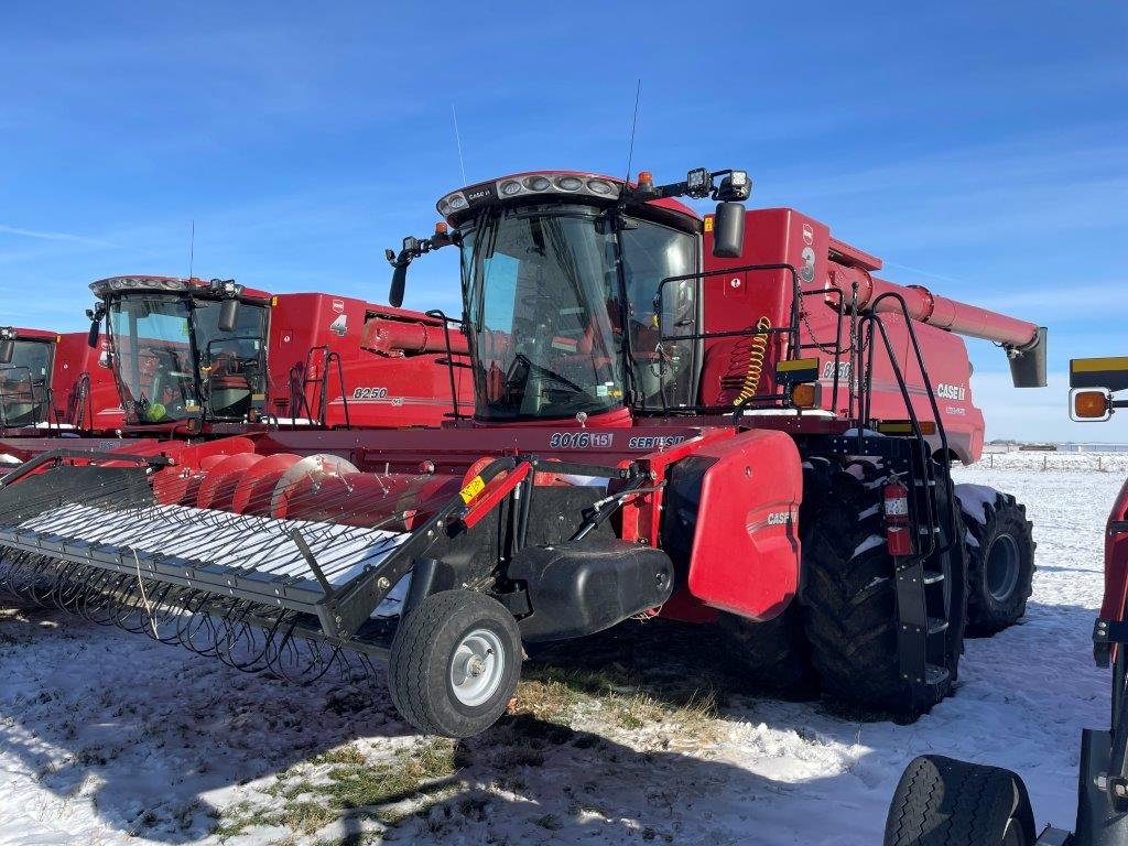 2023 Case 8250 Combine