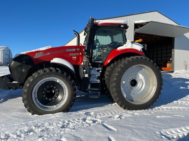 2024 Case MAG310 Tractor