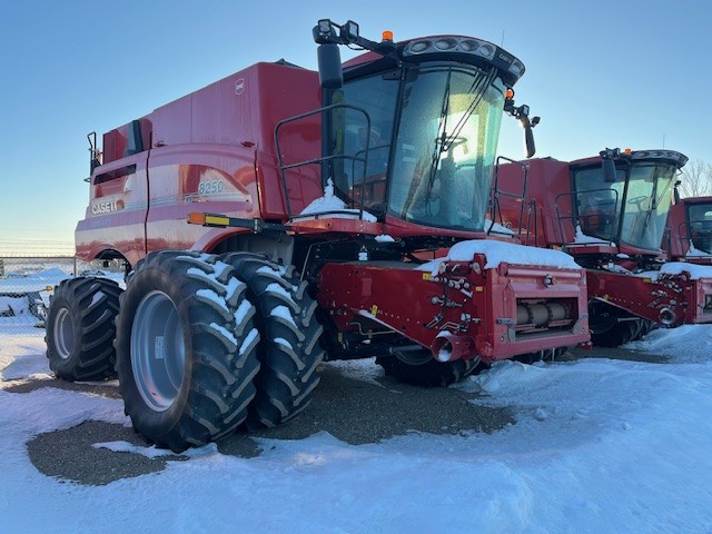 2024 Case 8250 Combine