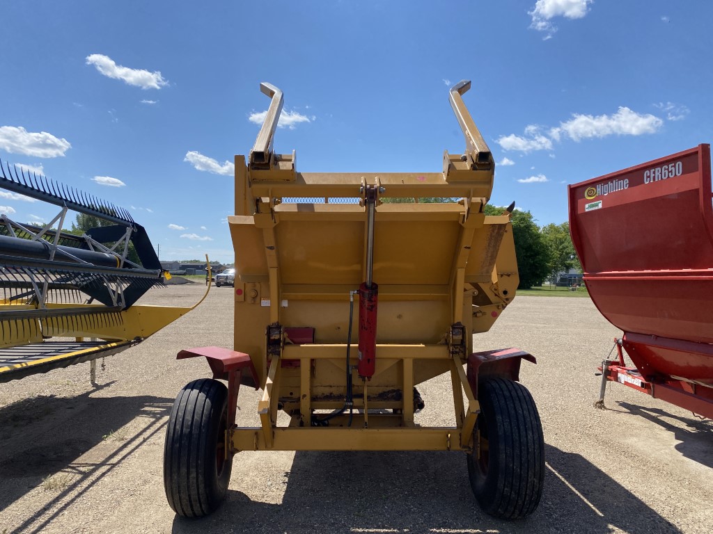 2005 Haybuster 2650 Bale Processor