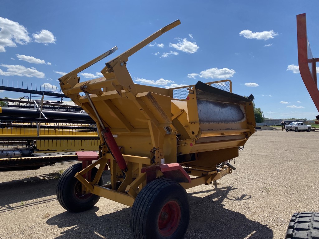 2005 Haybuster 2650 Bale Processor