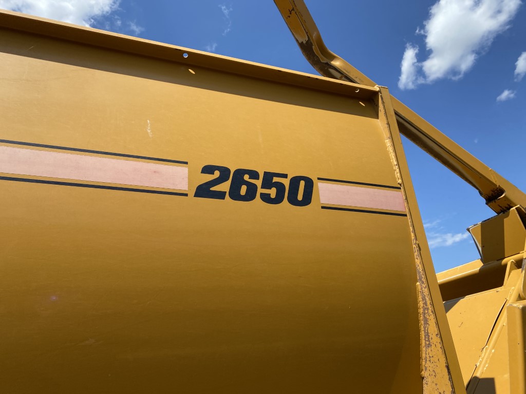 2005 Haybuster 2650 Bale Processor