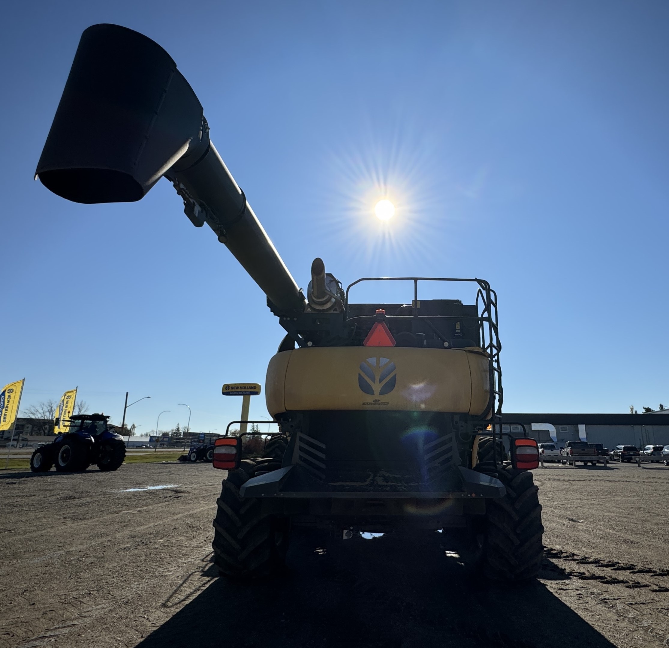 2022 New Holland CR9.90Z Combine