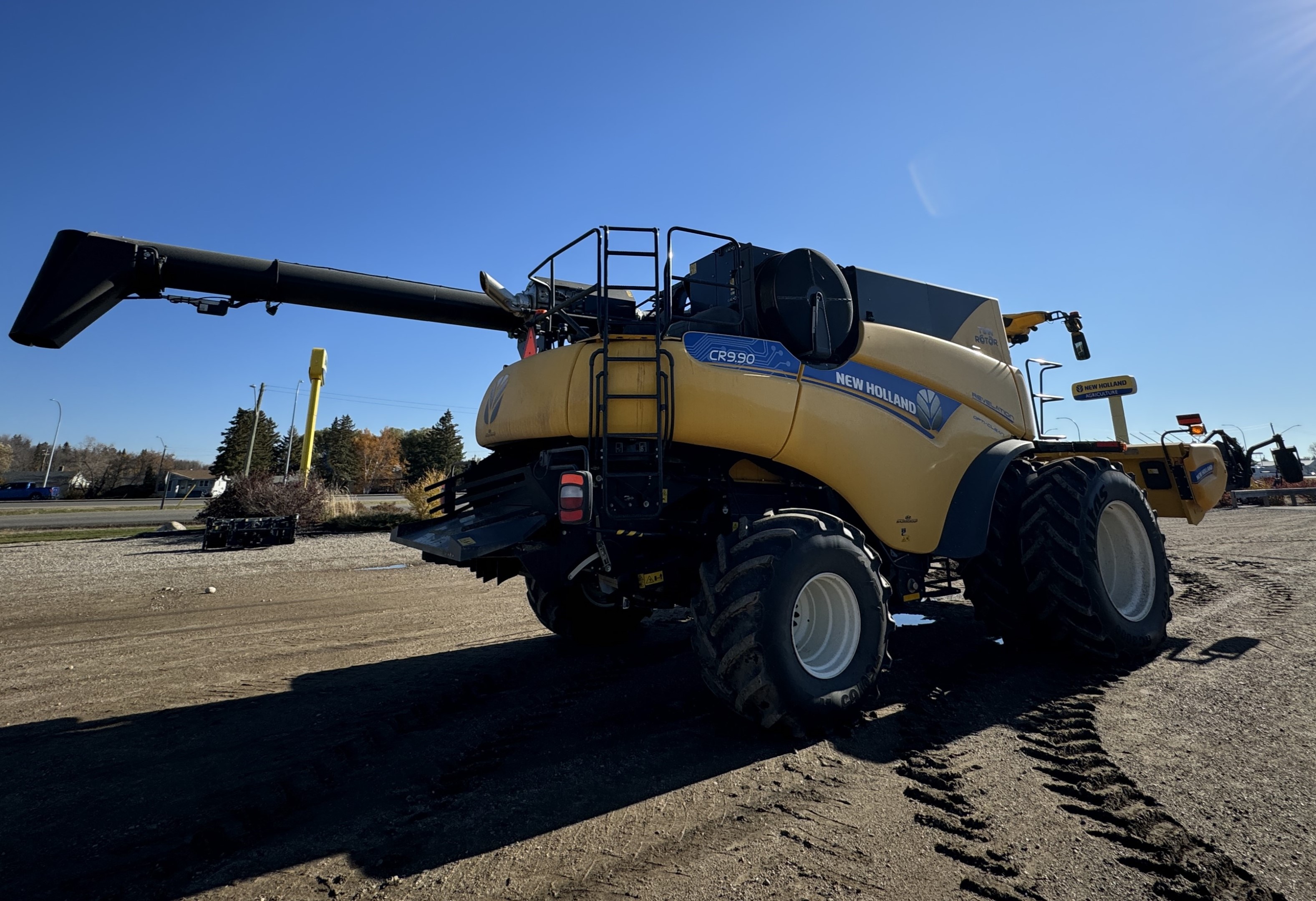 2022 New Holland CR9.90Z Combine