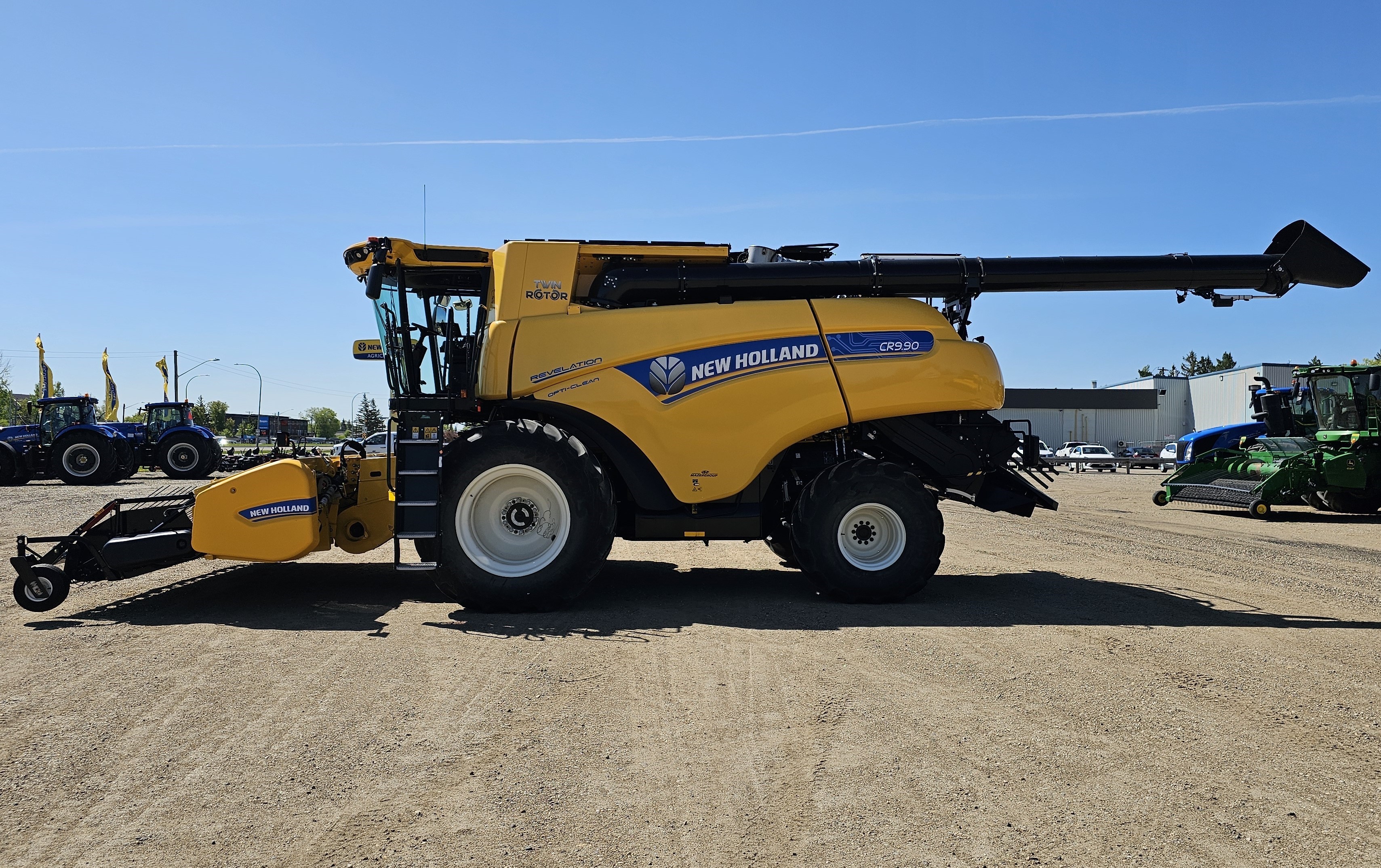 2022 New Holland CR9.90Z Combine