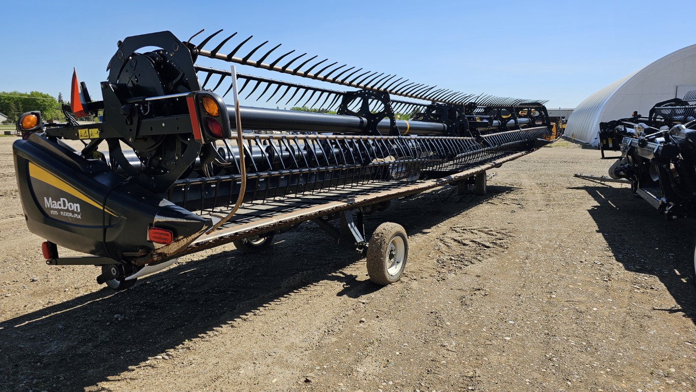 2015 MacDon FD75-40 Header Draper Flex